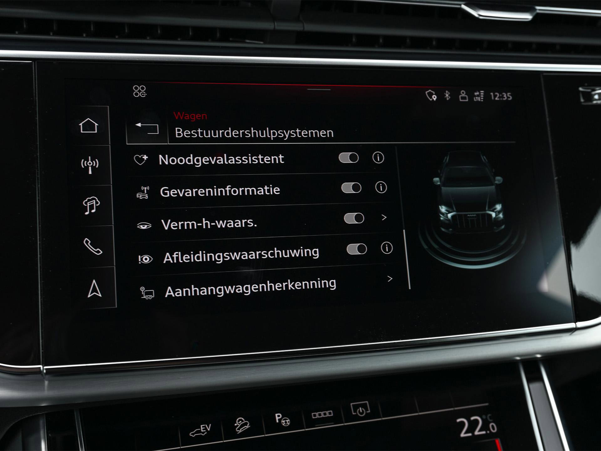 Audi Q8 - 17