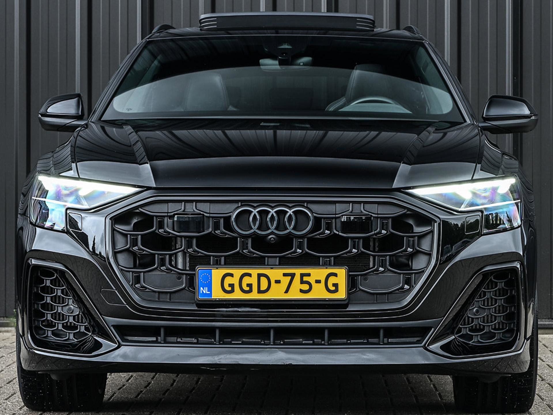 Audi Q8 - 21