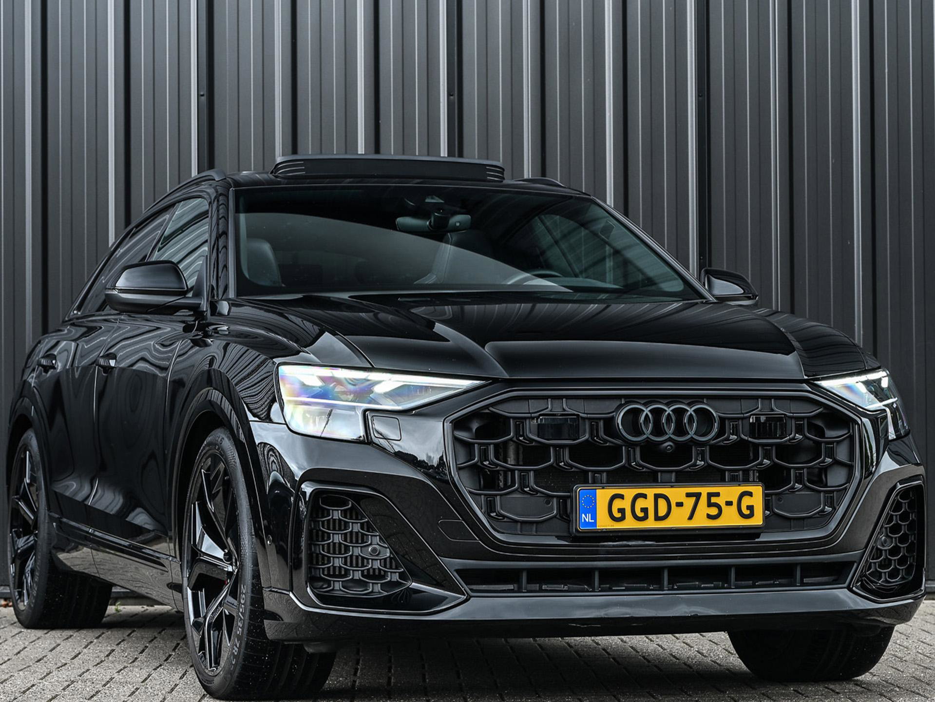 Audi Q8 - 36