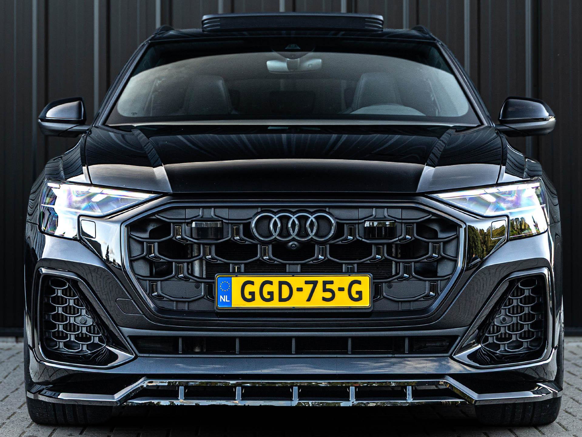 Audi Q8 - 21