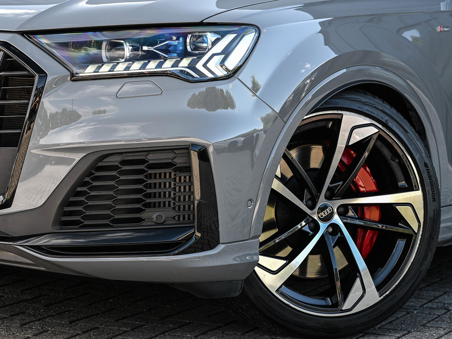 Audi Q7 - 9