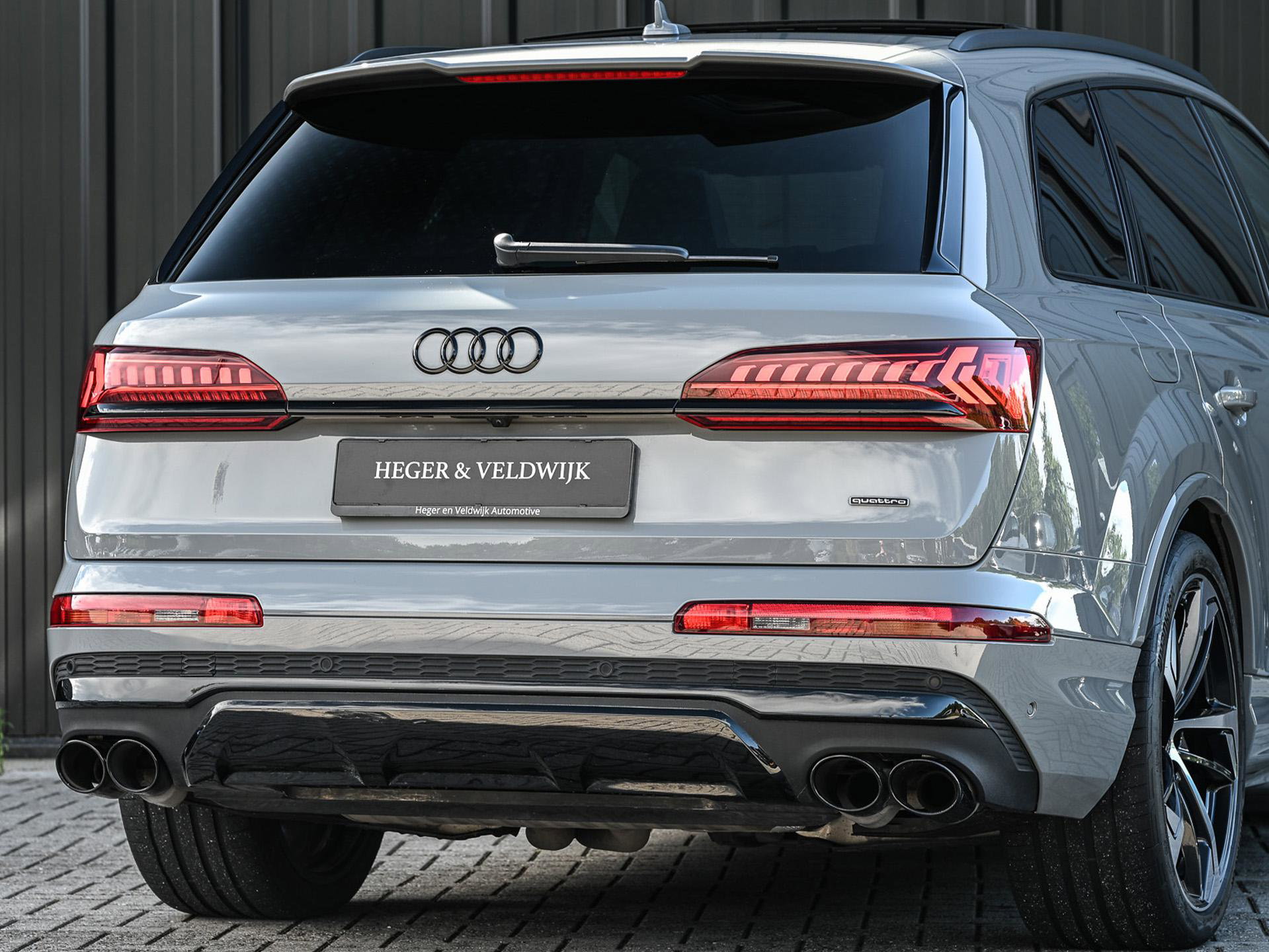Audi Q7 - 30