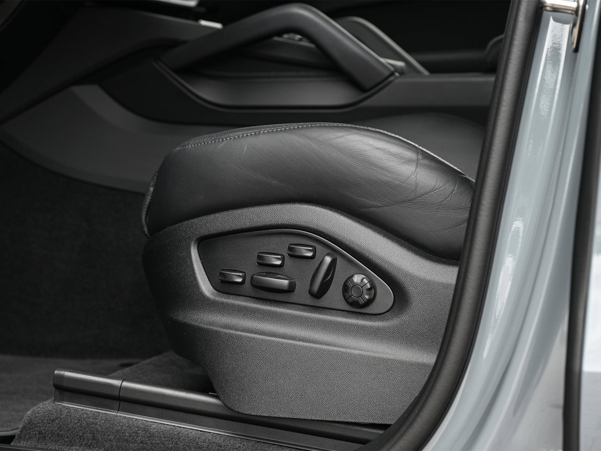 Porsche Cayenne Coupé - 2