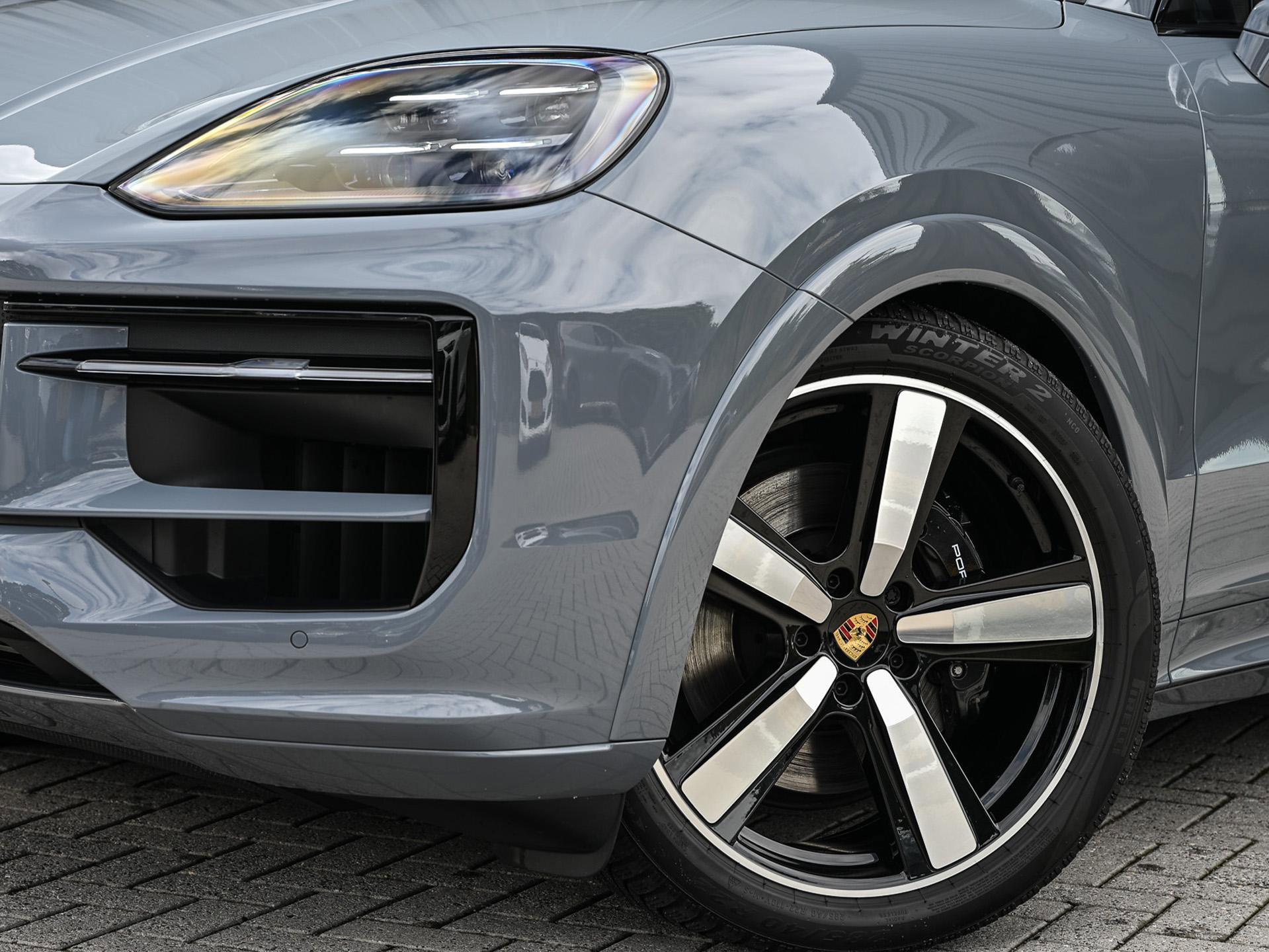 Porsche Cayenne Coupé - 8