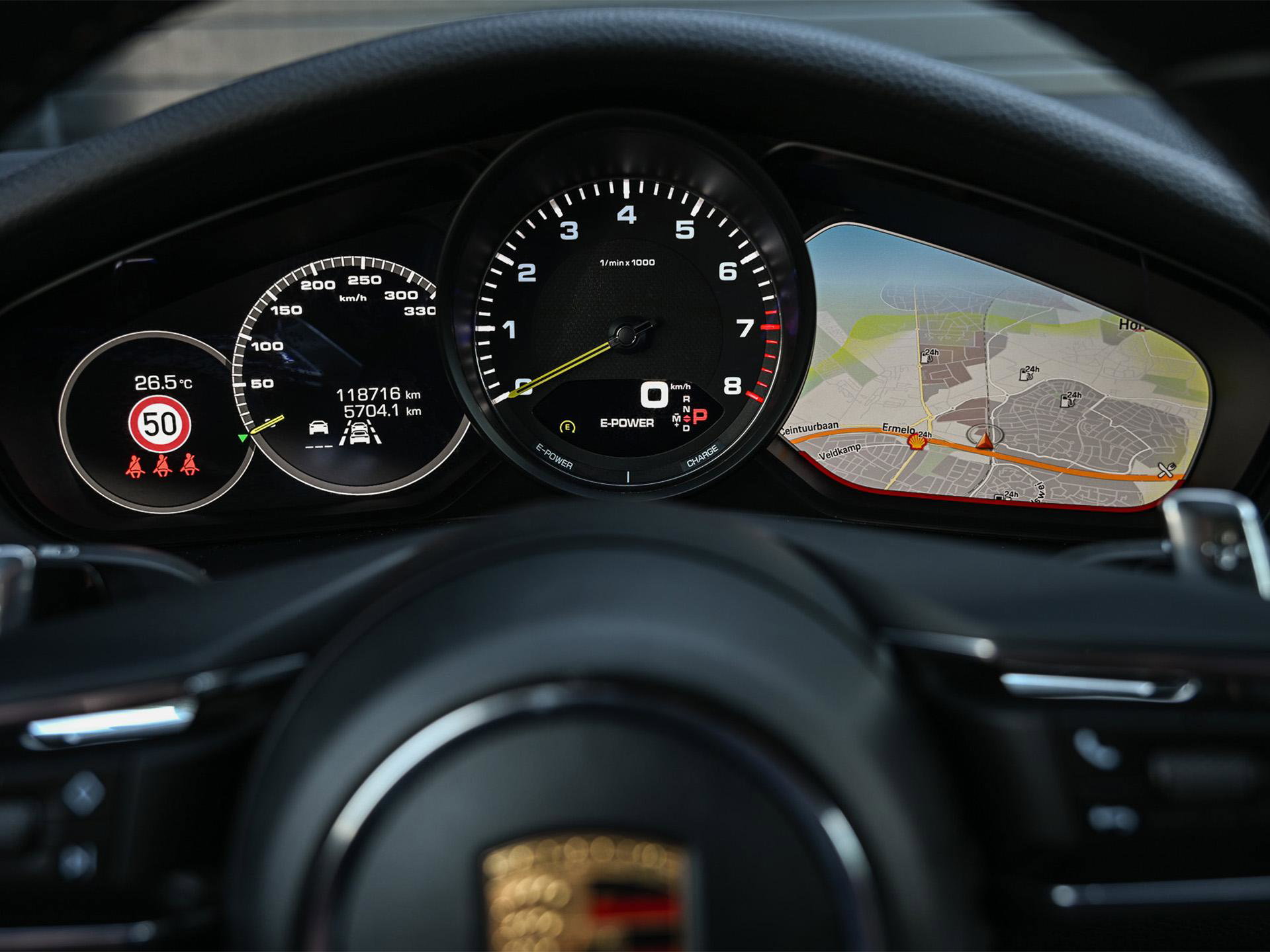 Porsche Panamera - 10
