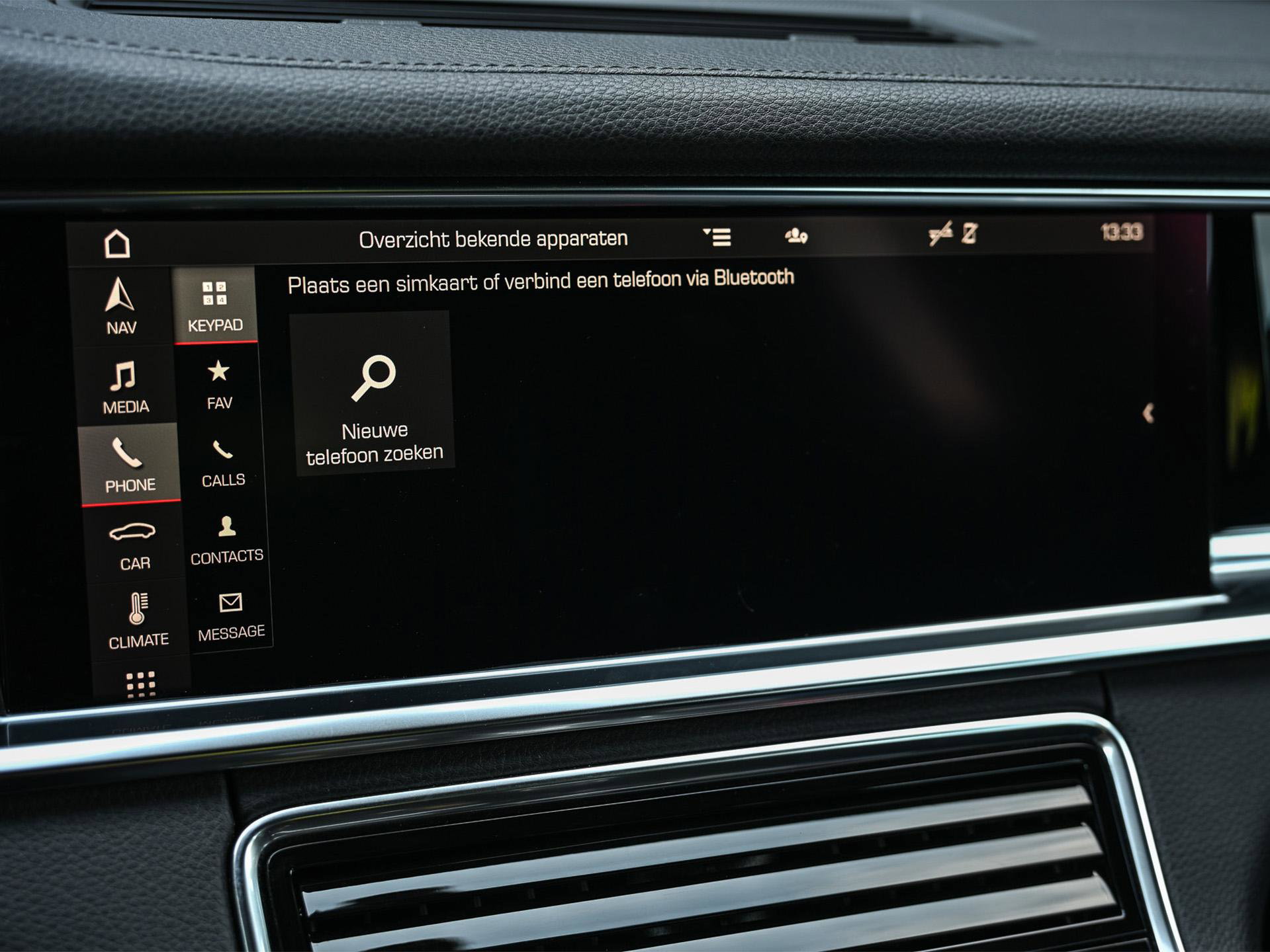 Porsche Panamera - 17