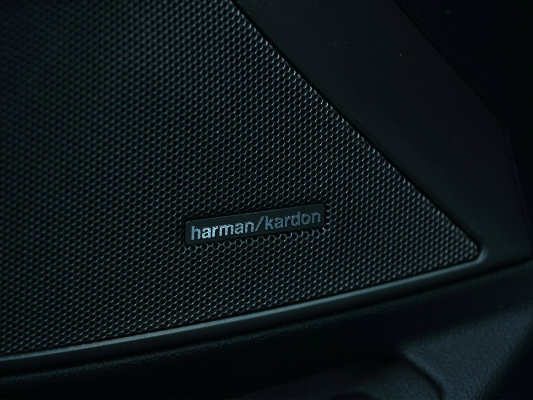 HiFi System Harman Kardon (16 luidsprekers) 600 watt vermogen