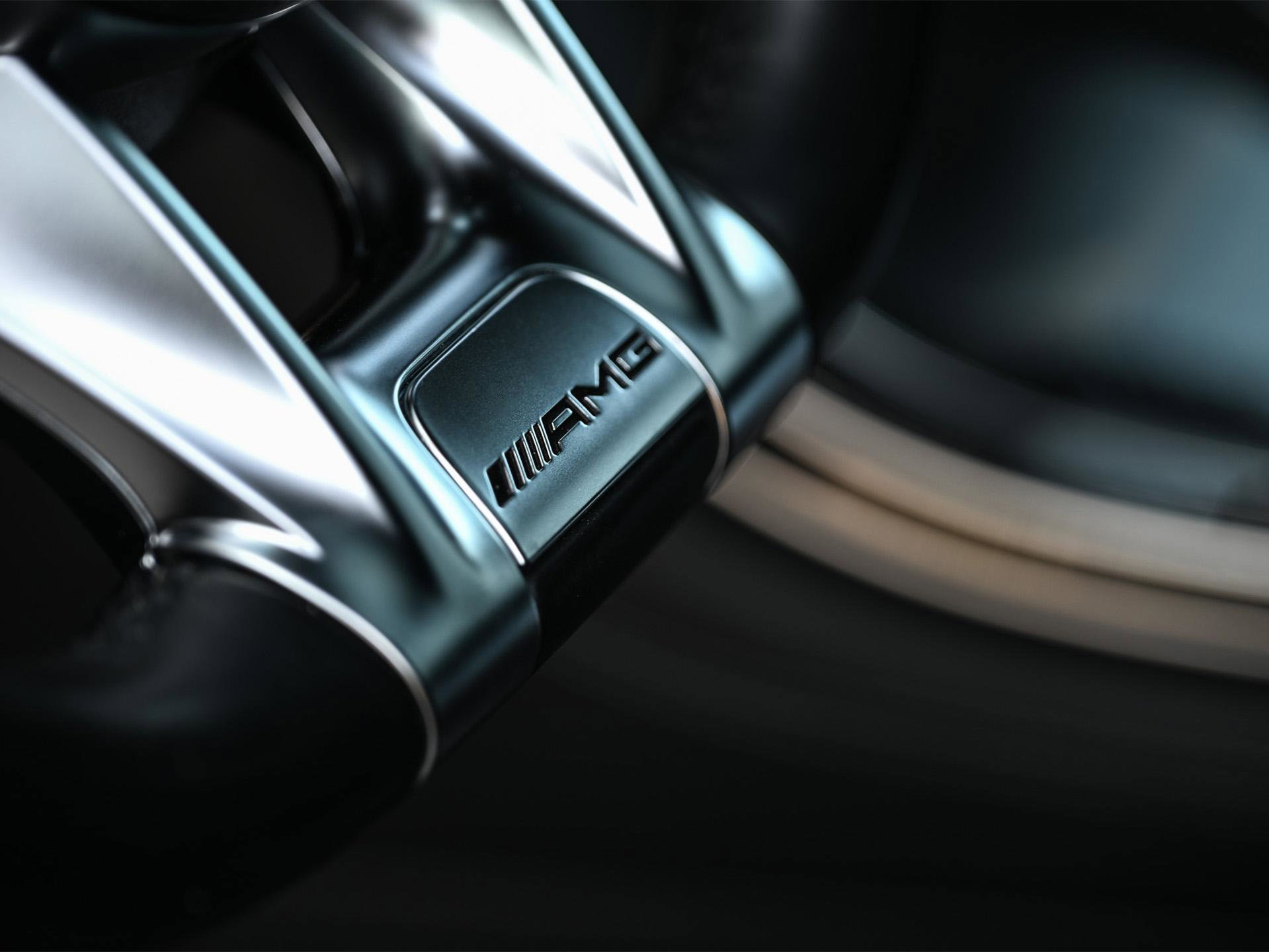 Mercedes-Benz GLC - 25
