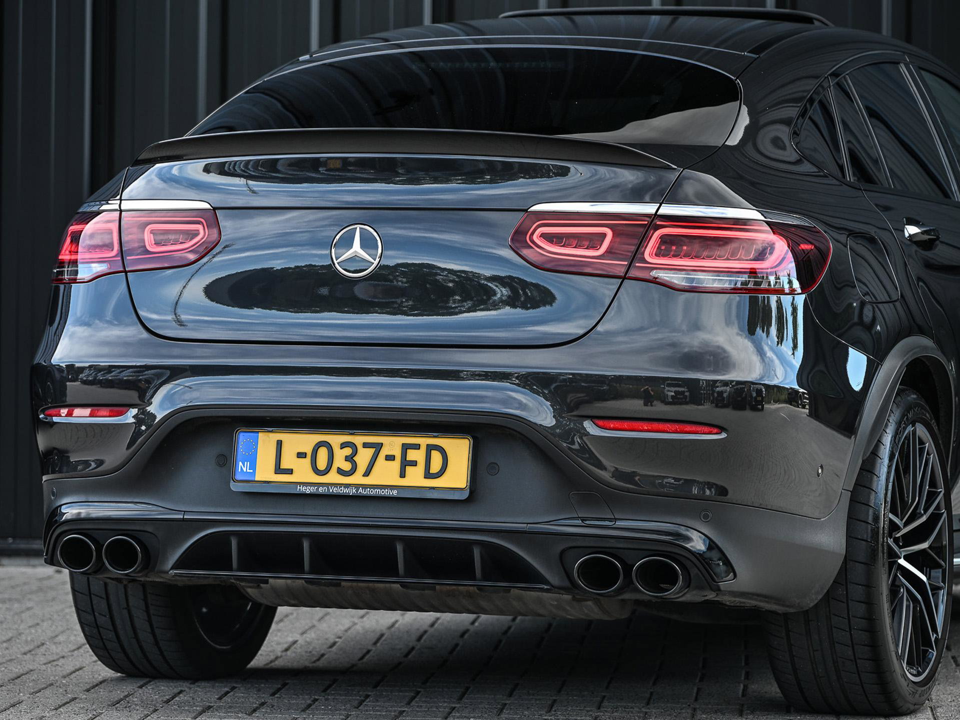 Mercedes-Benz GLC - 26