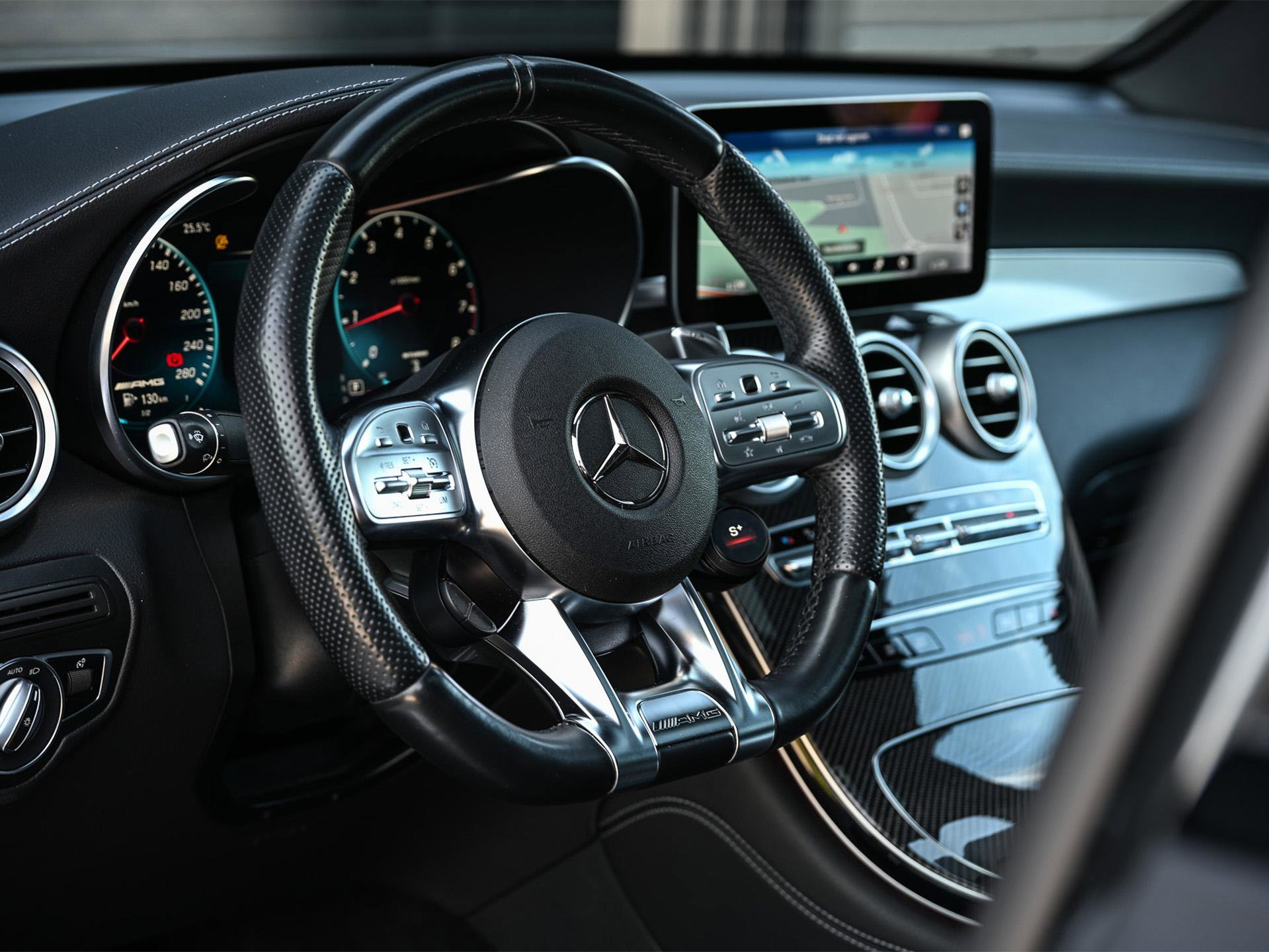 Mercedes-Benz GLC - 28