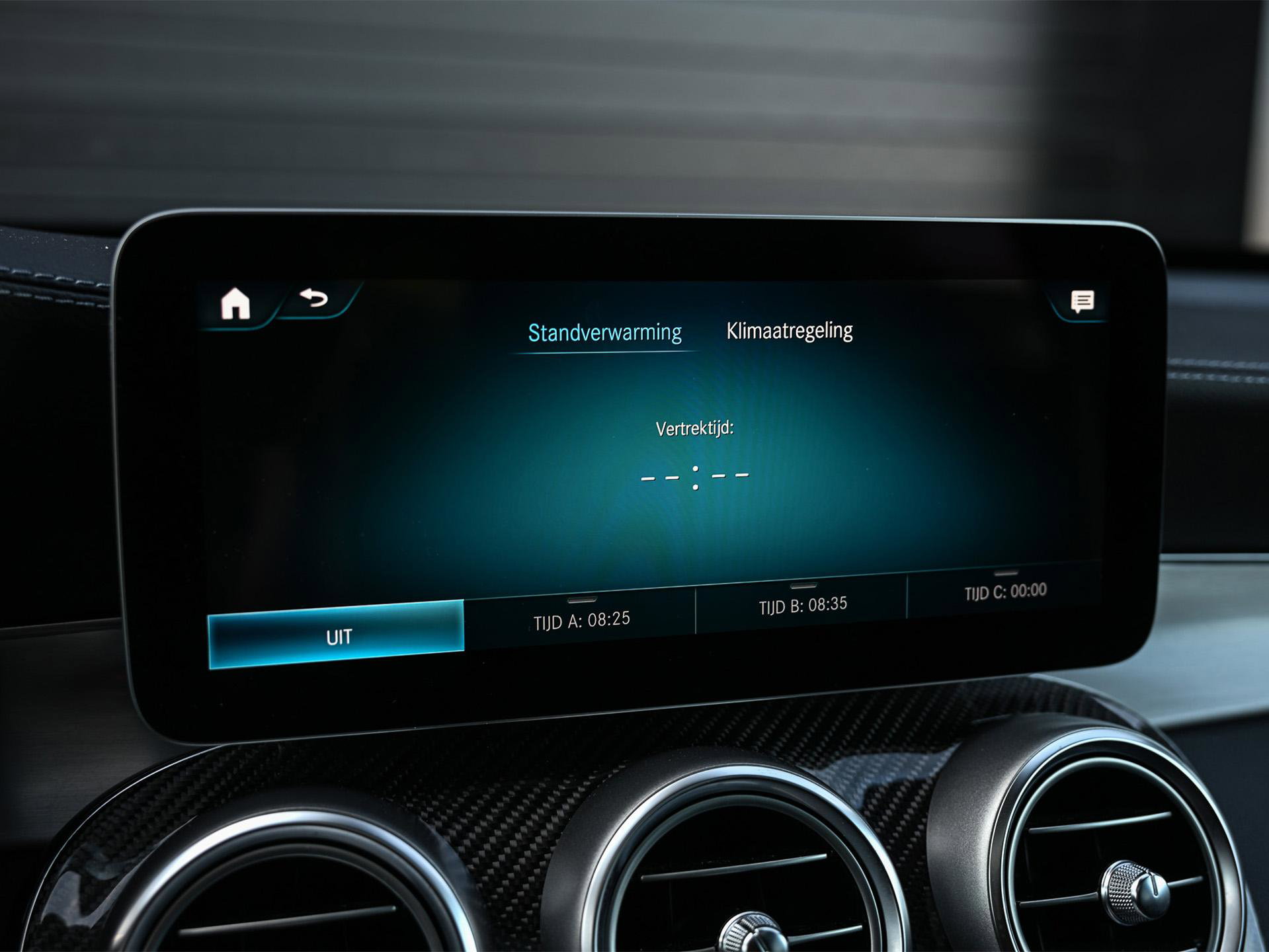 Mercedes-Benz GLC - 32