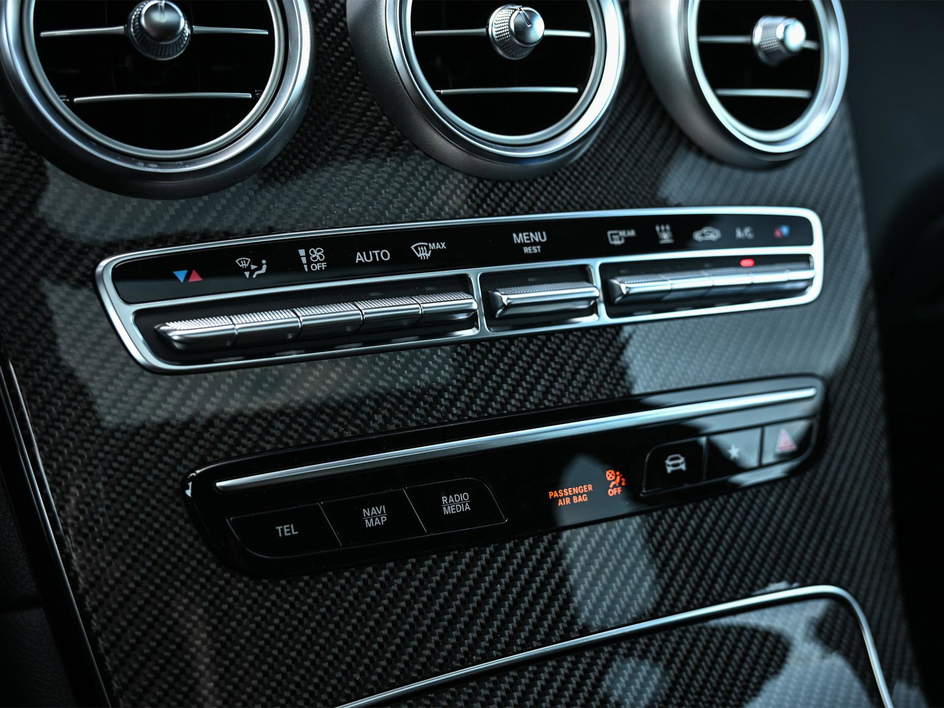 Mercedes-Benz GLC - 34