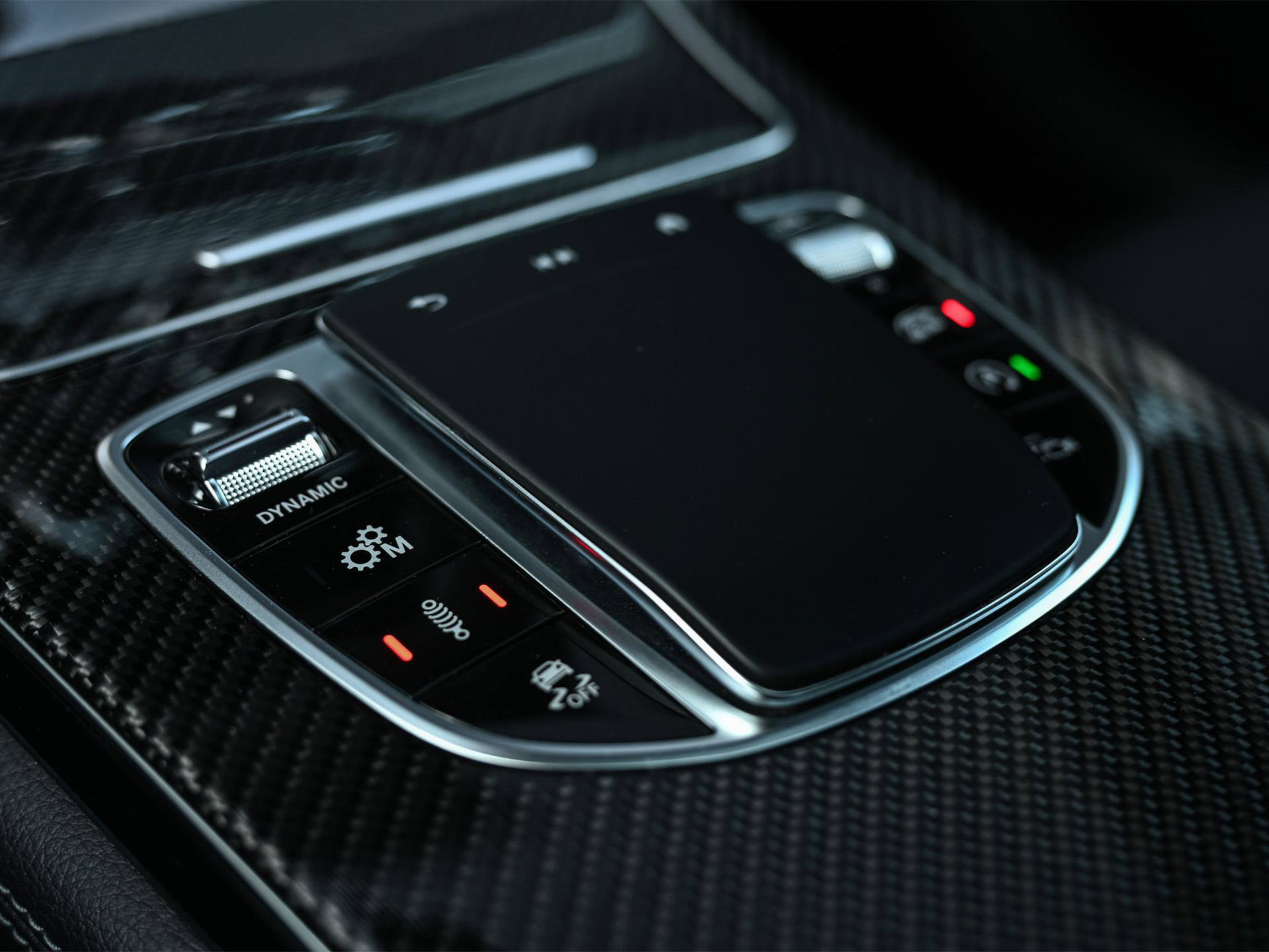 Mercedes-Benz GLC - 36