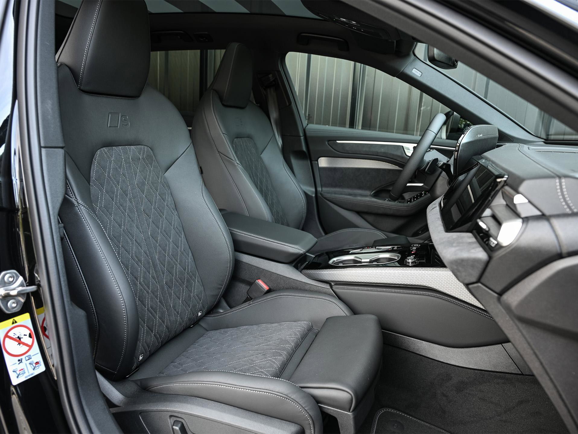 Audi A6 - 8
