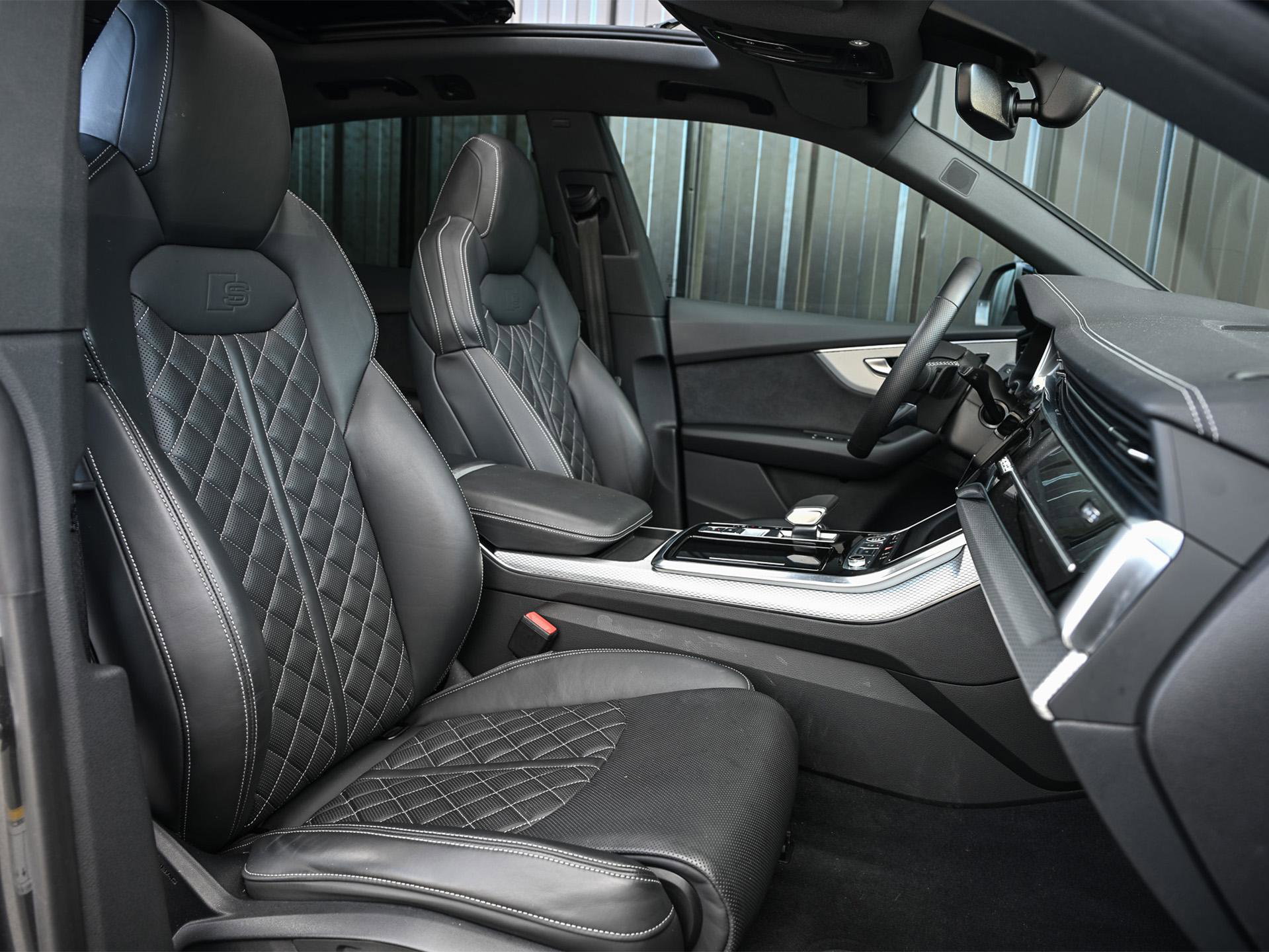 Audi Q8 - 11