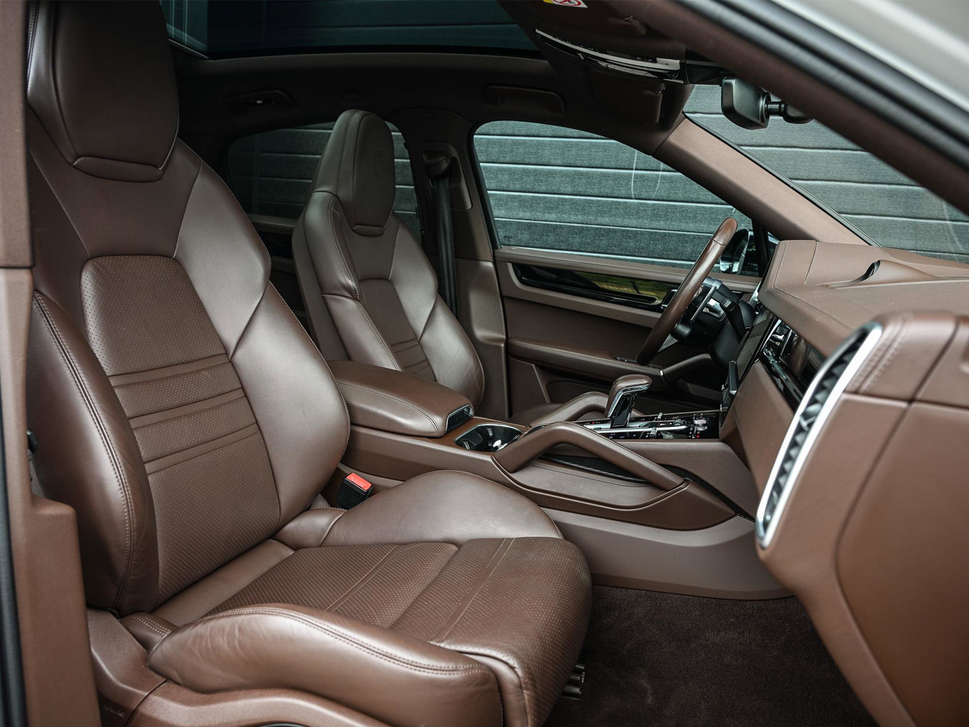 Porsche Cayenne Coupé - 10