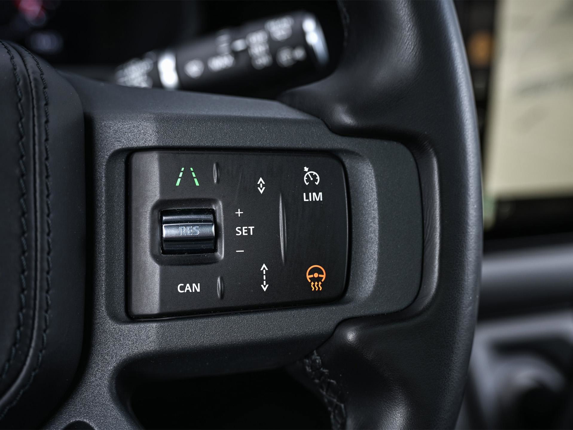 Land Rover Defender - 14