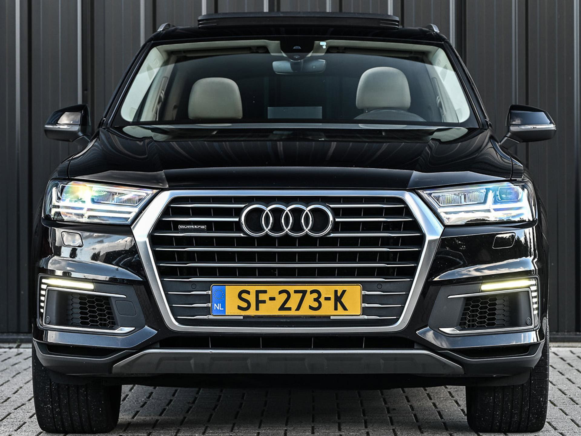 Audi Q7 - 10