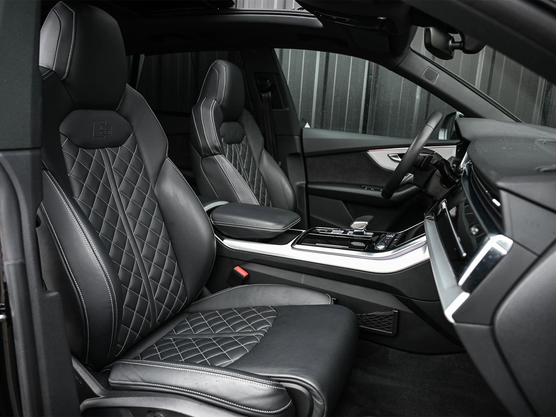 Audi Q8 - 10
