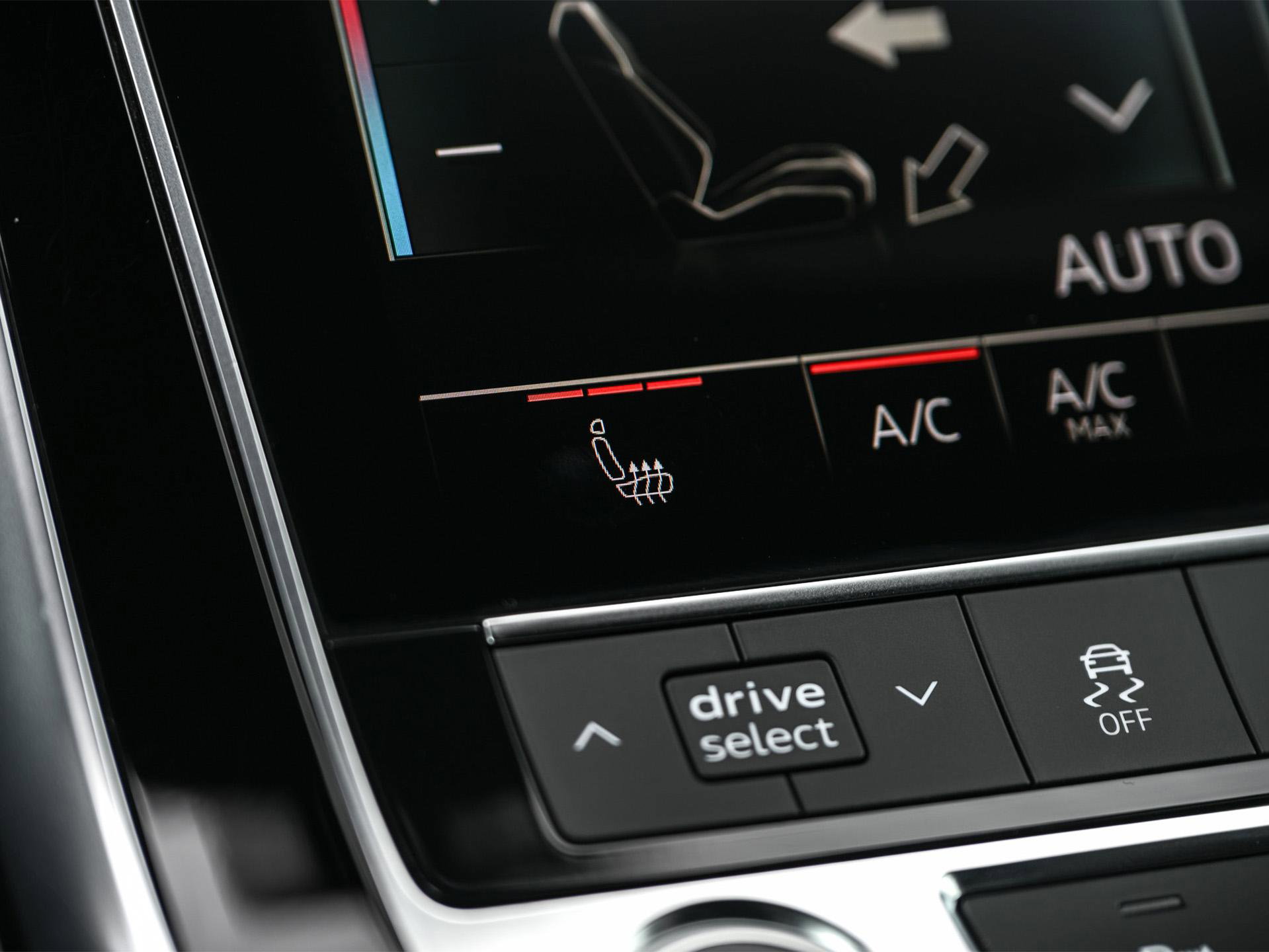 Audi Q8 - 12