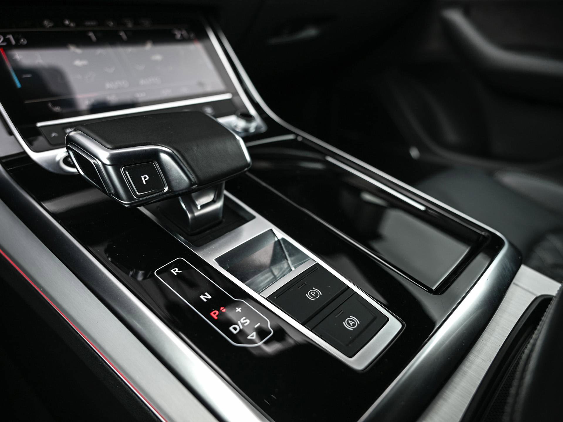 Audi Q8 - 34