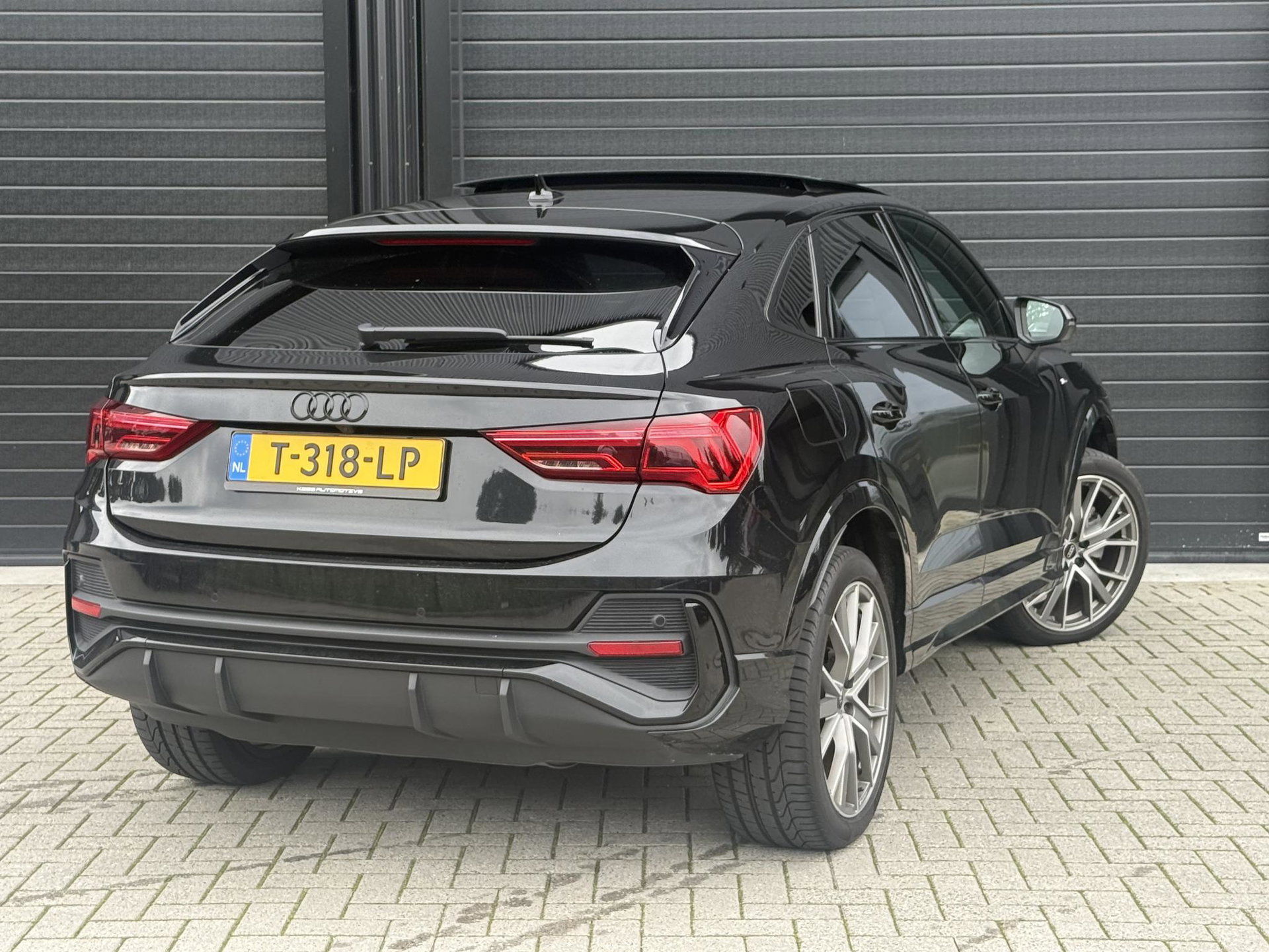 Audi Q3 Sportback - 3
