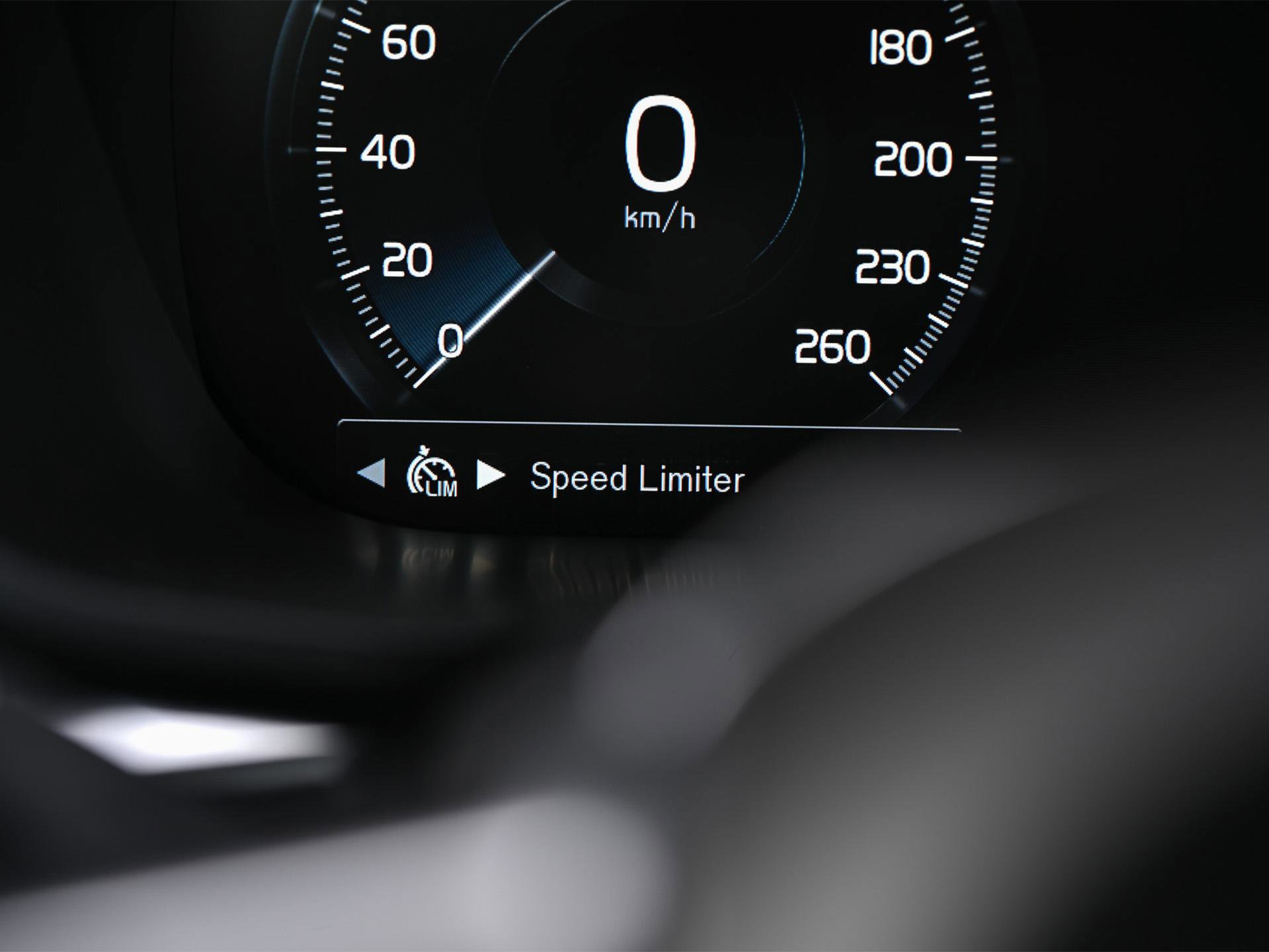 Volvo XC60 - 11