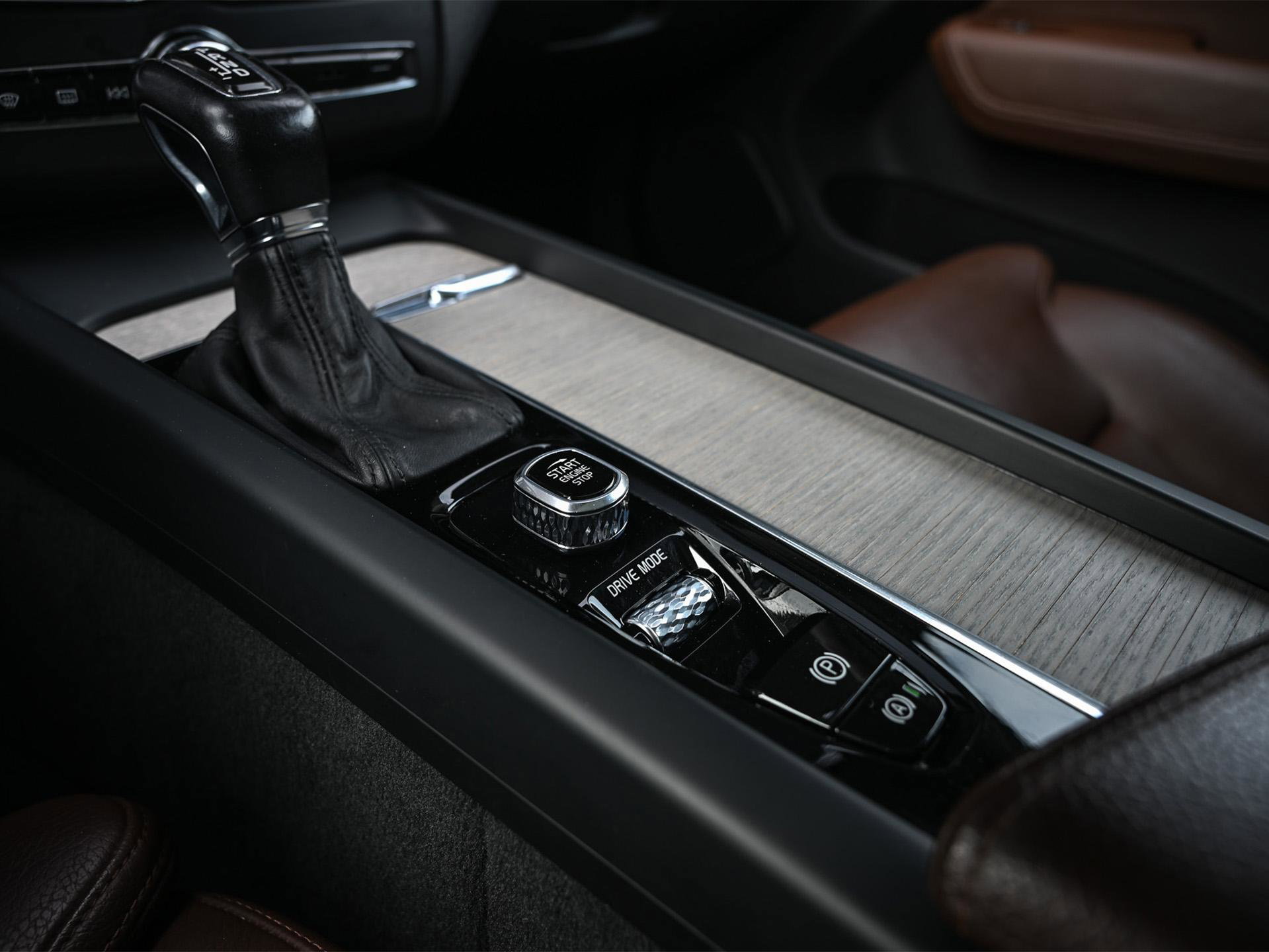 Volvo XC60 - 21