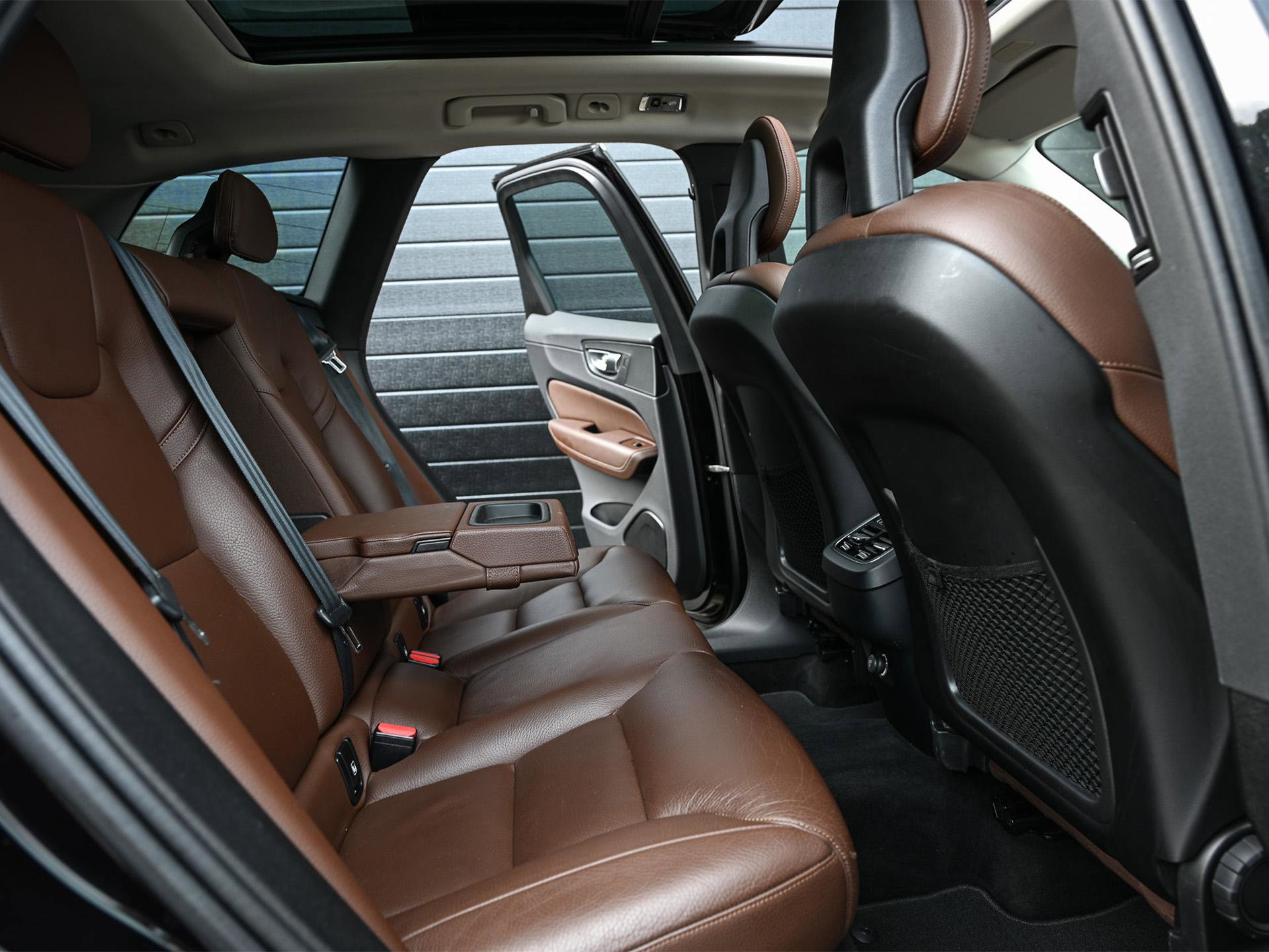 Volvo XC60 - 25