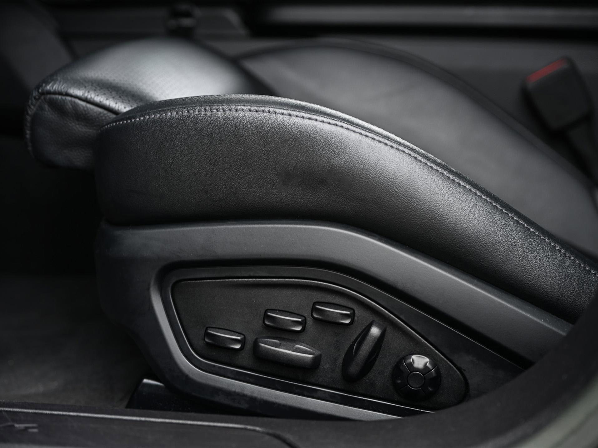 Porsche Taycan Sport Turismo - 3