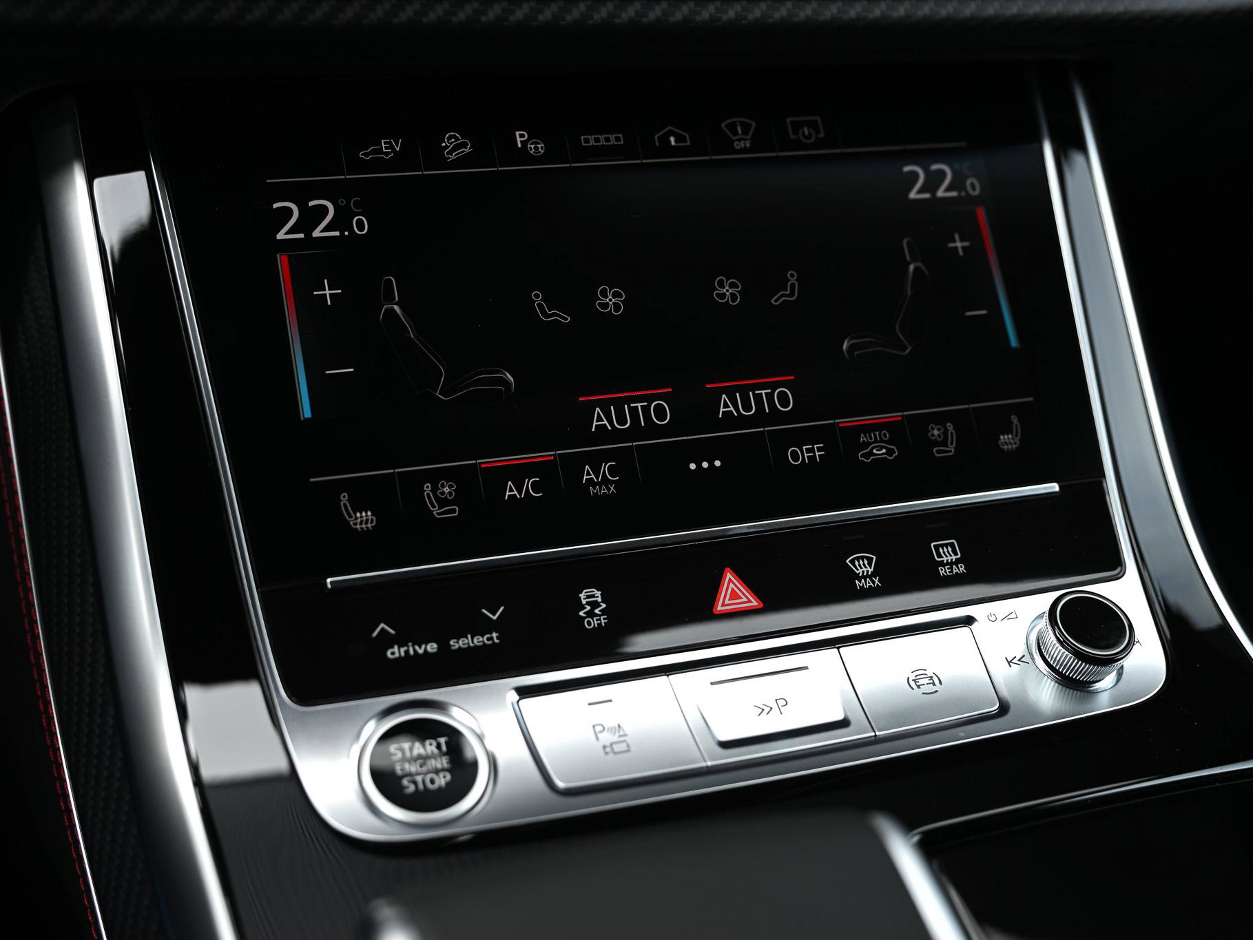 Audi Q8 - 40