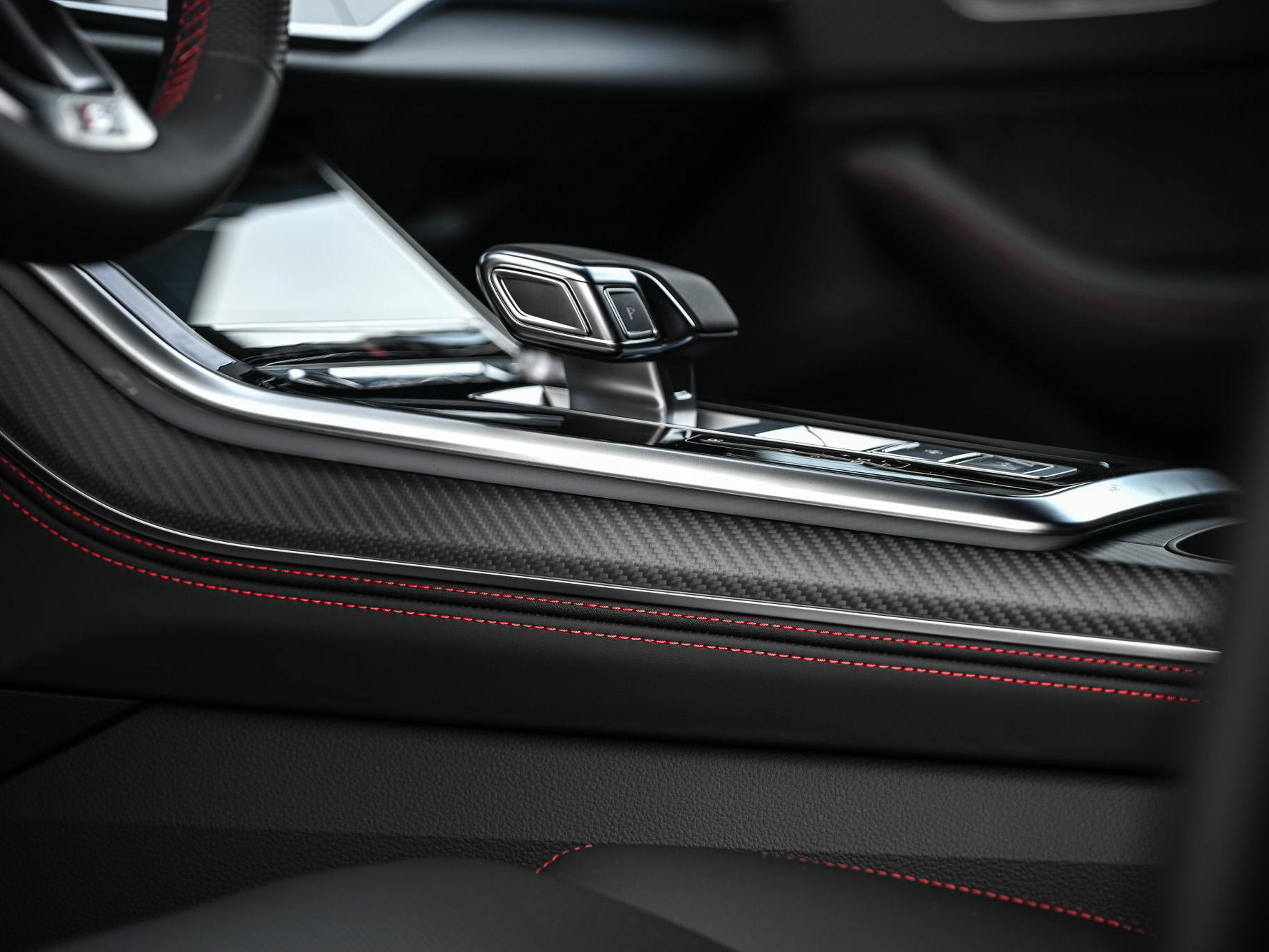 Audi Q8 - 7