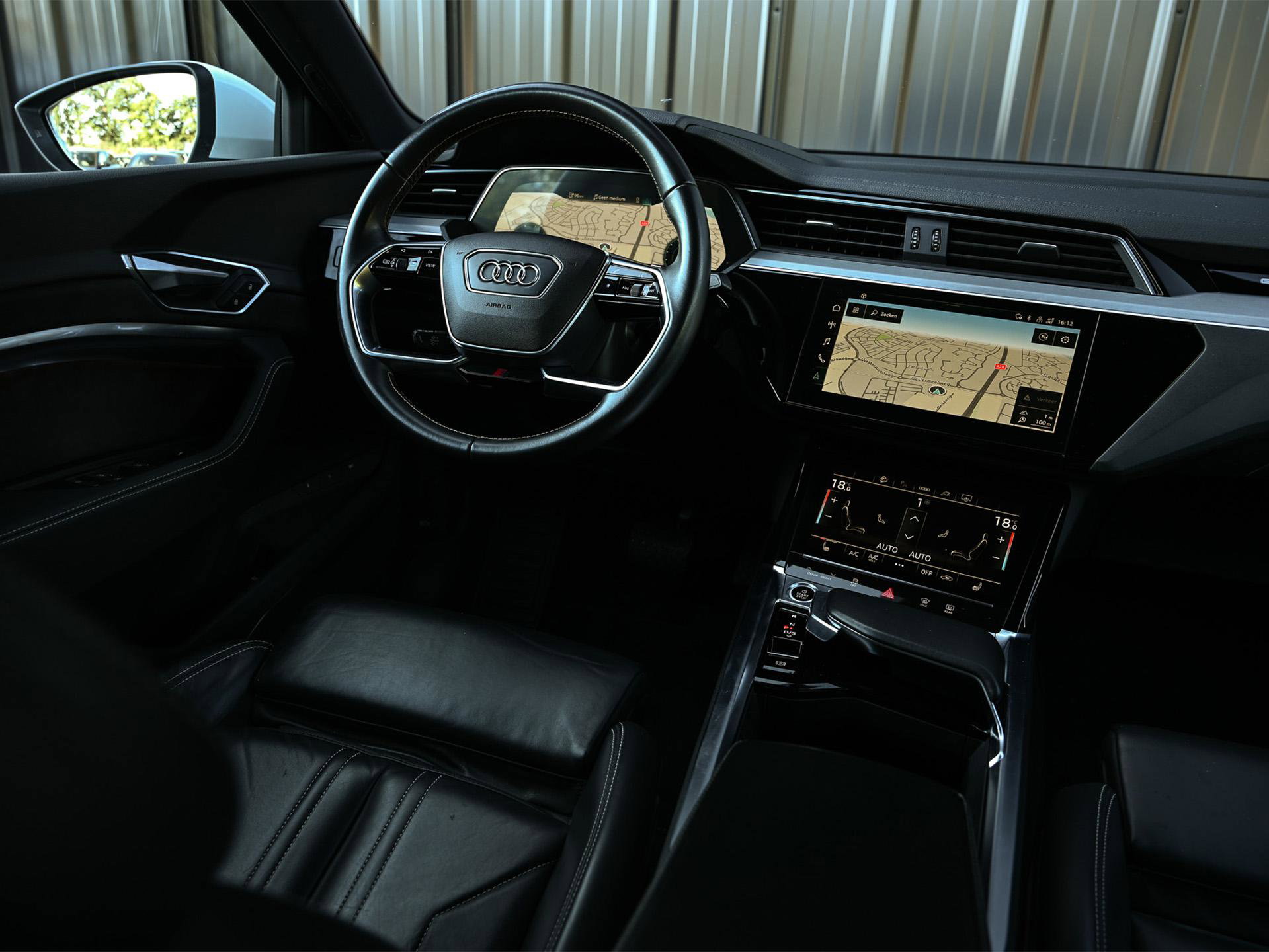 Audi e-tron Sportback - 12