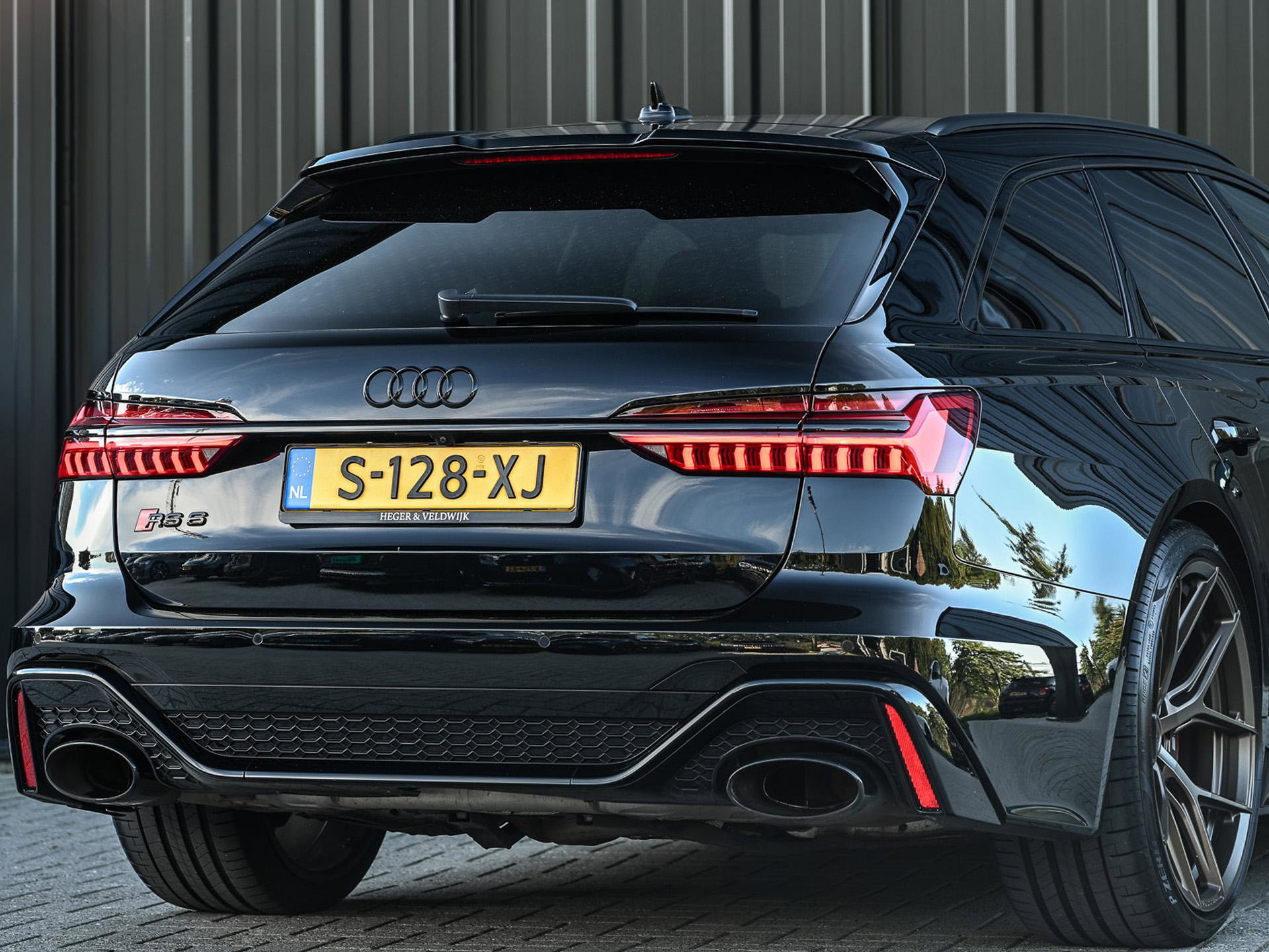 Audi A6 - 40