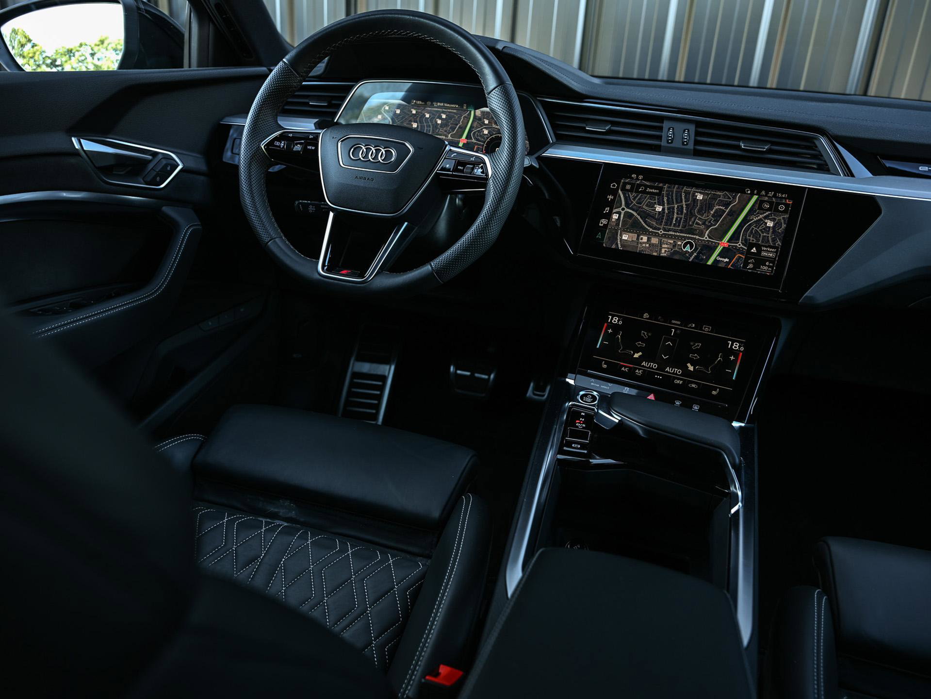 Audi Q8 e-tron Sportback - 12