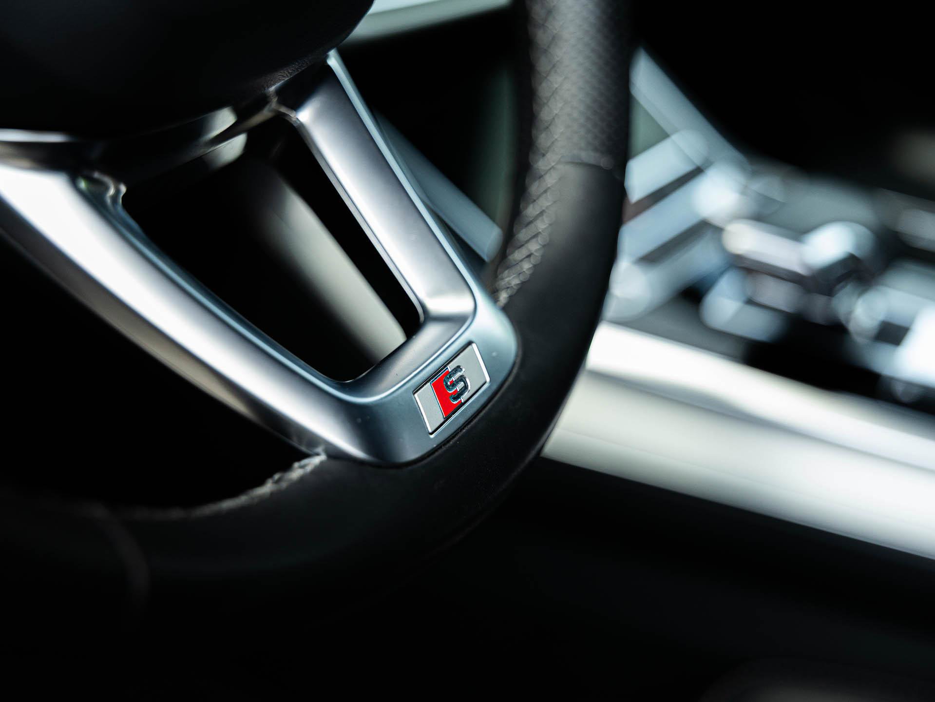 Audi Q8 - 17