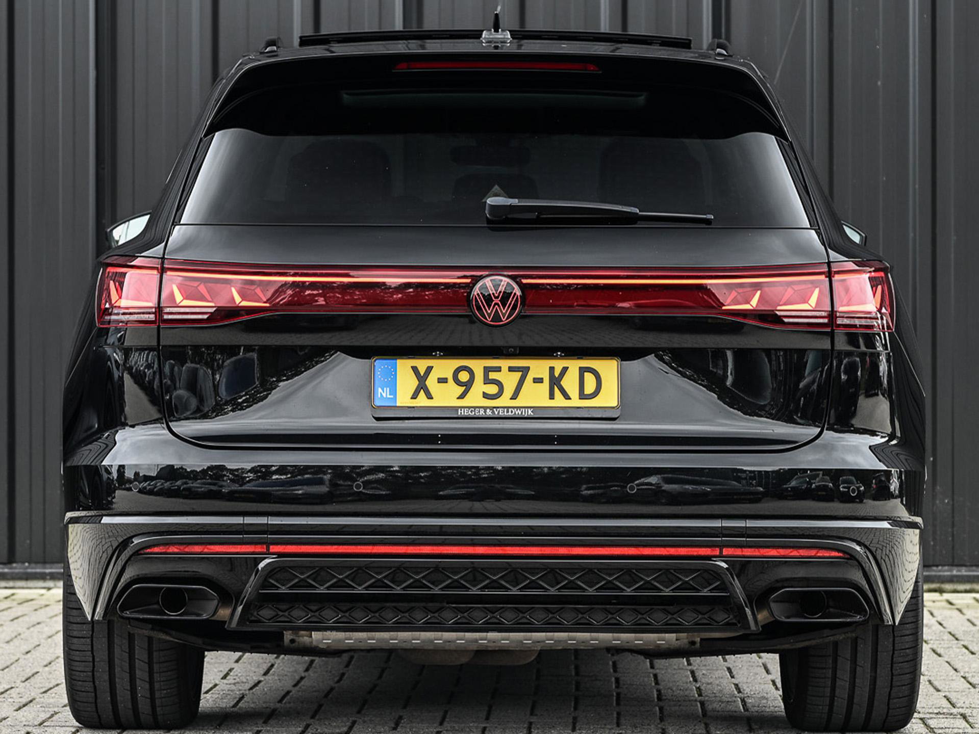 Volkswagen Touareg - 22