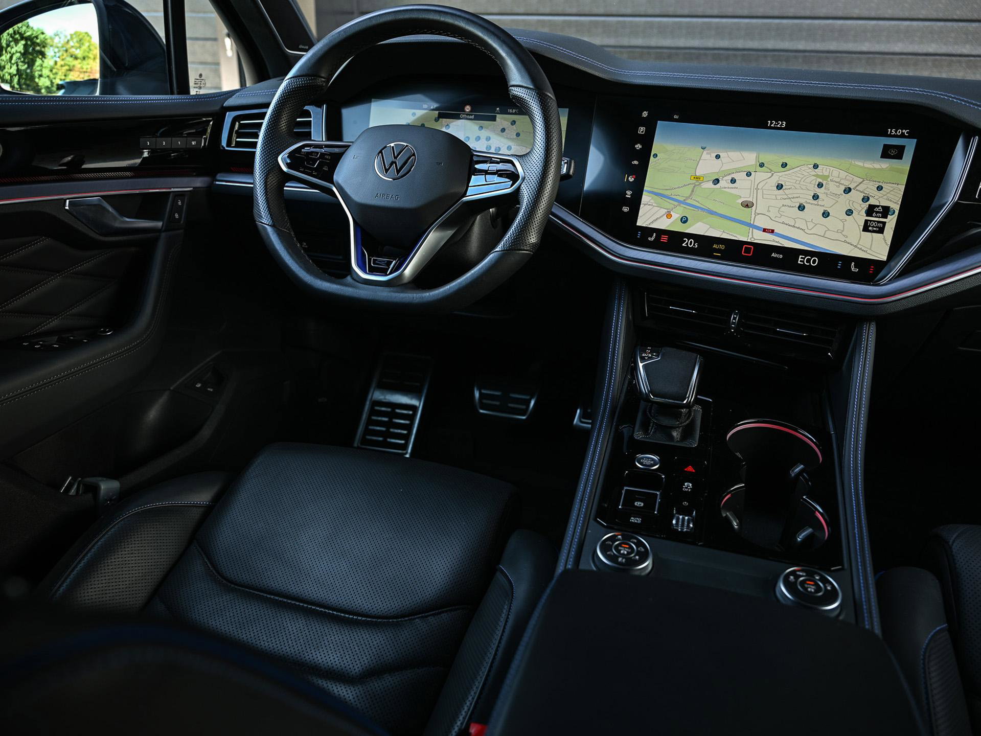 Volkswagen Touareg - 15