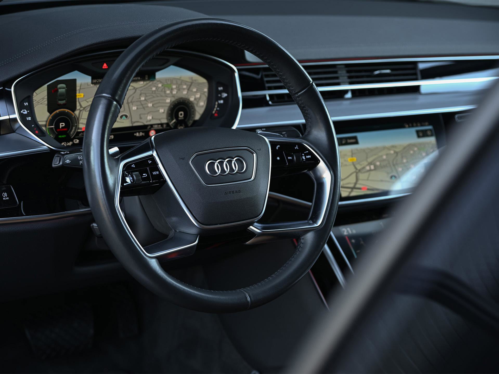 Audi A8 - 28