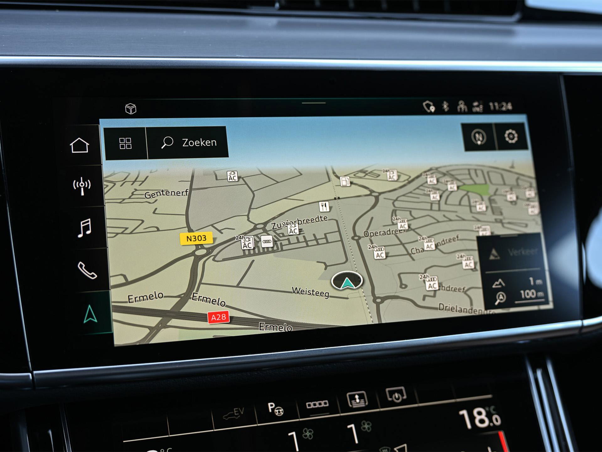 Audi A8 - 24
