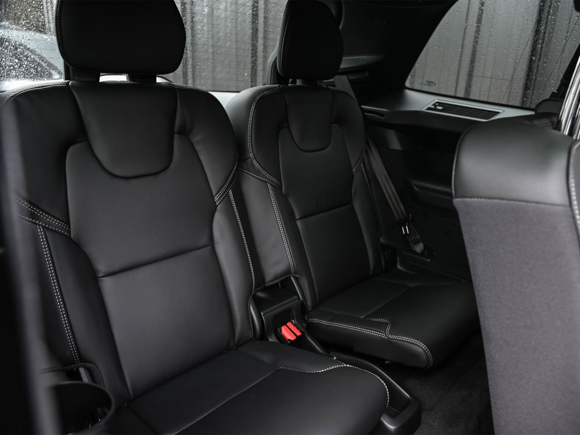 Volvo XC90 - 31