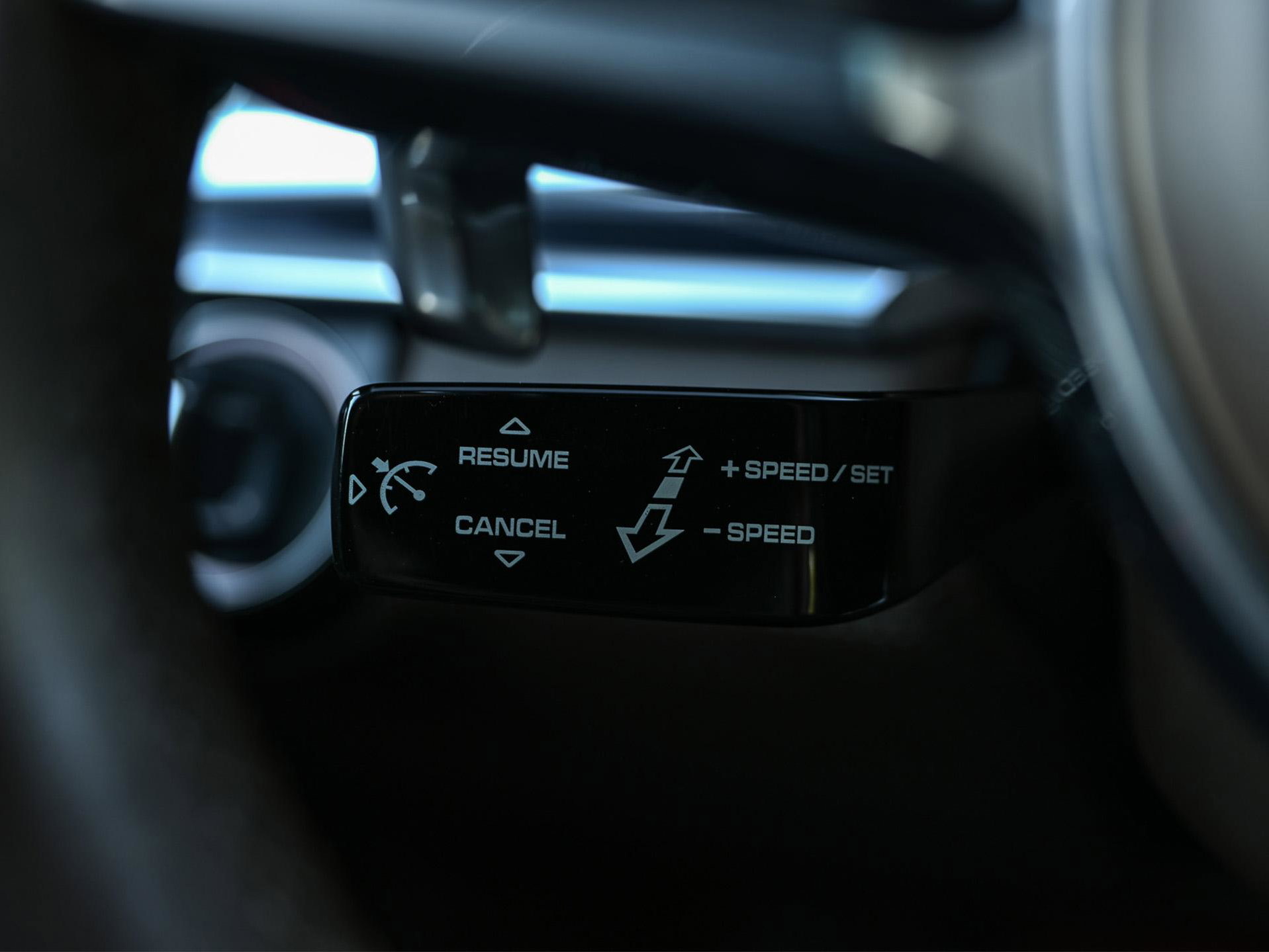 Porsche Panamera - 25