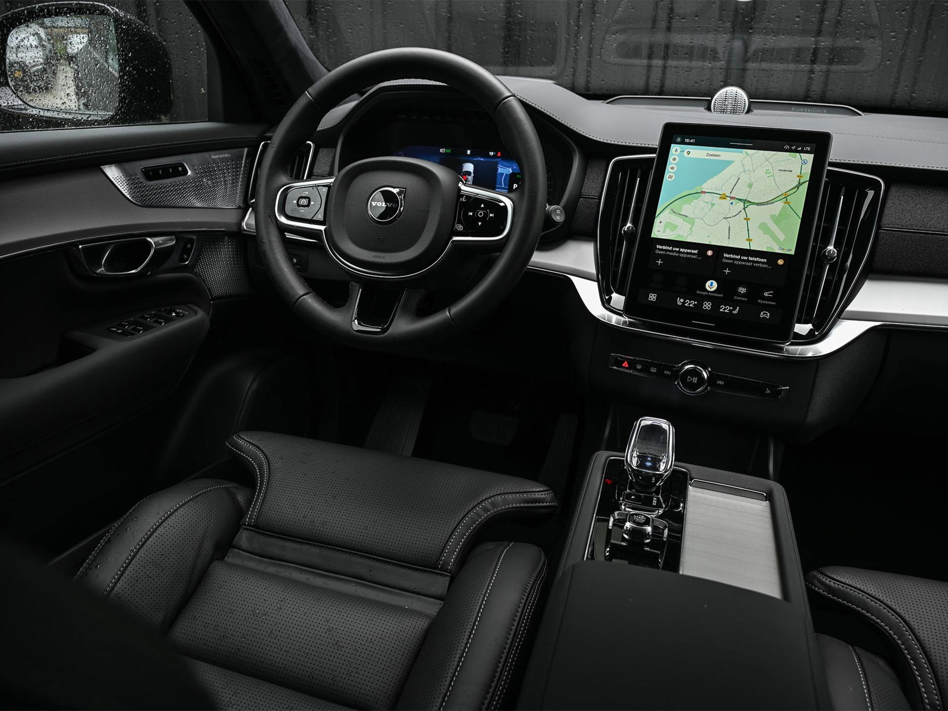Volvo XC90 - 12