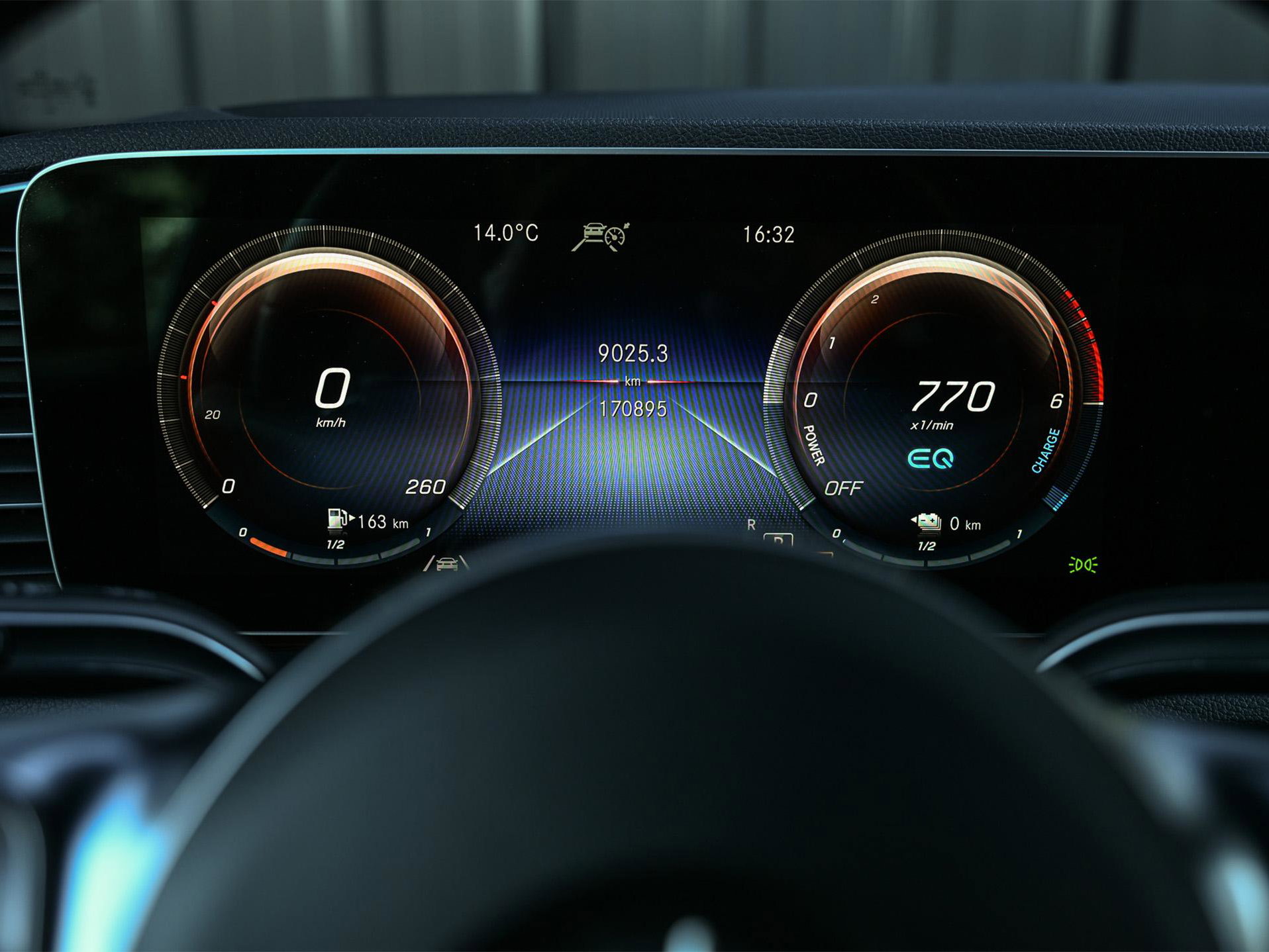 Mercedes-Benz GLE - 27