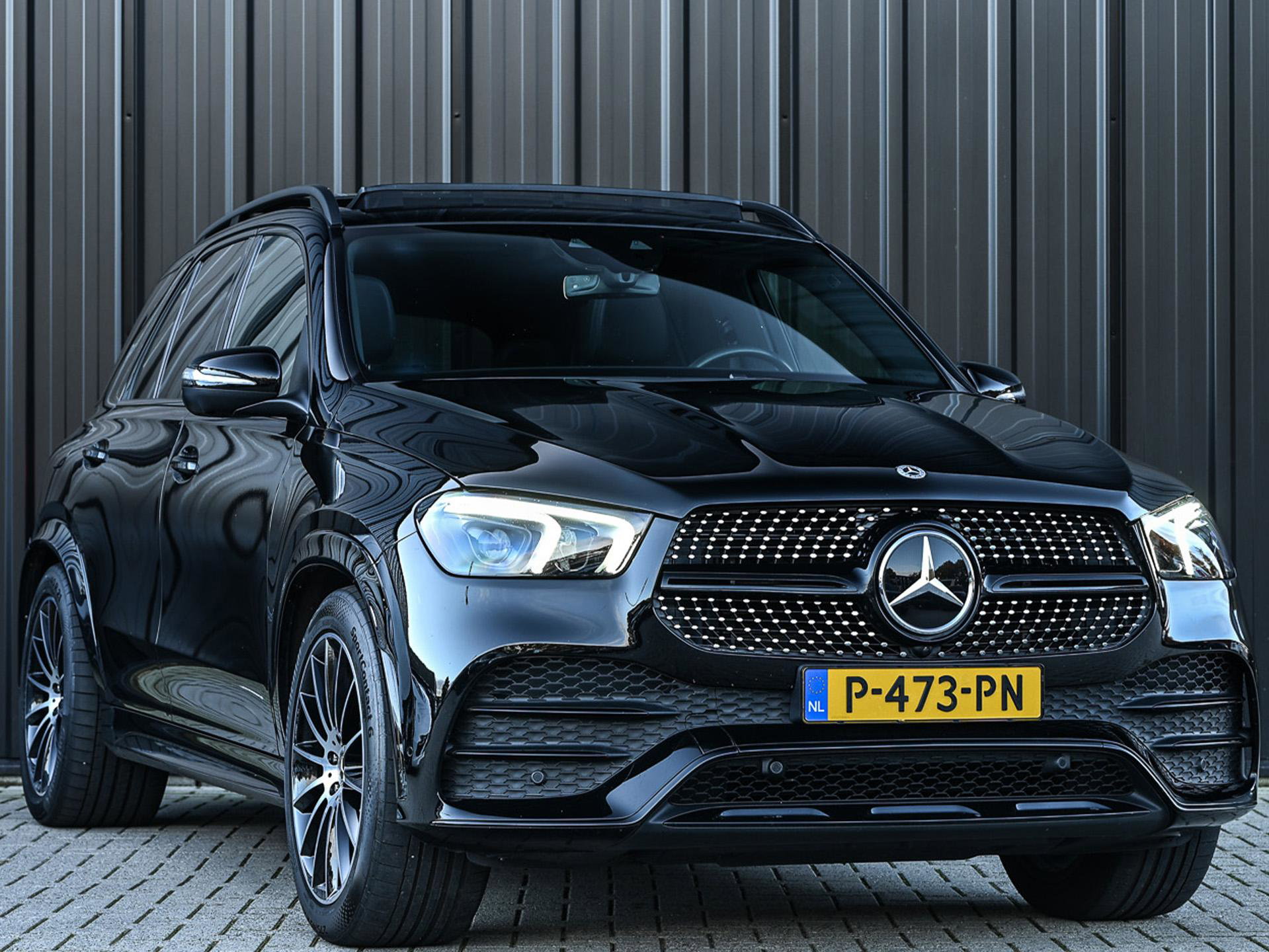 Mercedes-Benz GLE - 36
