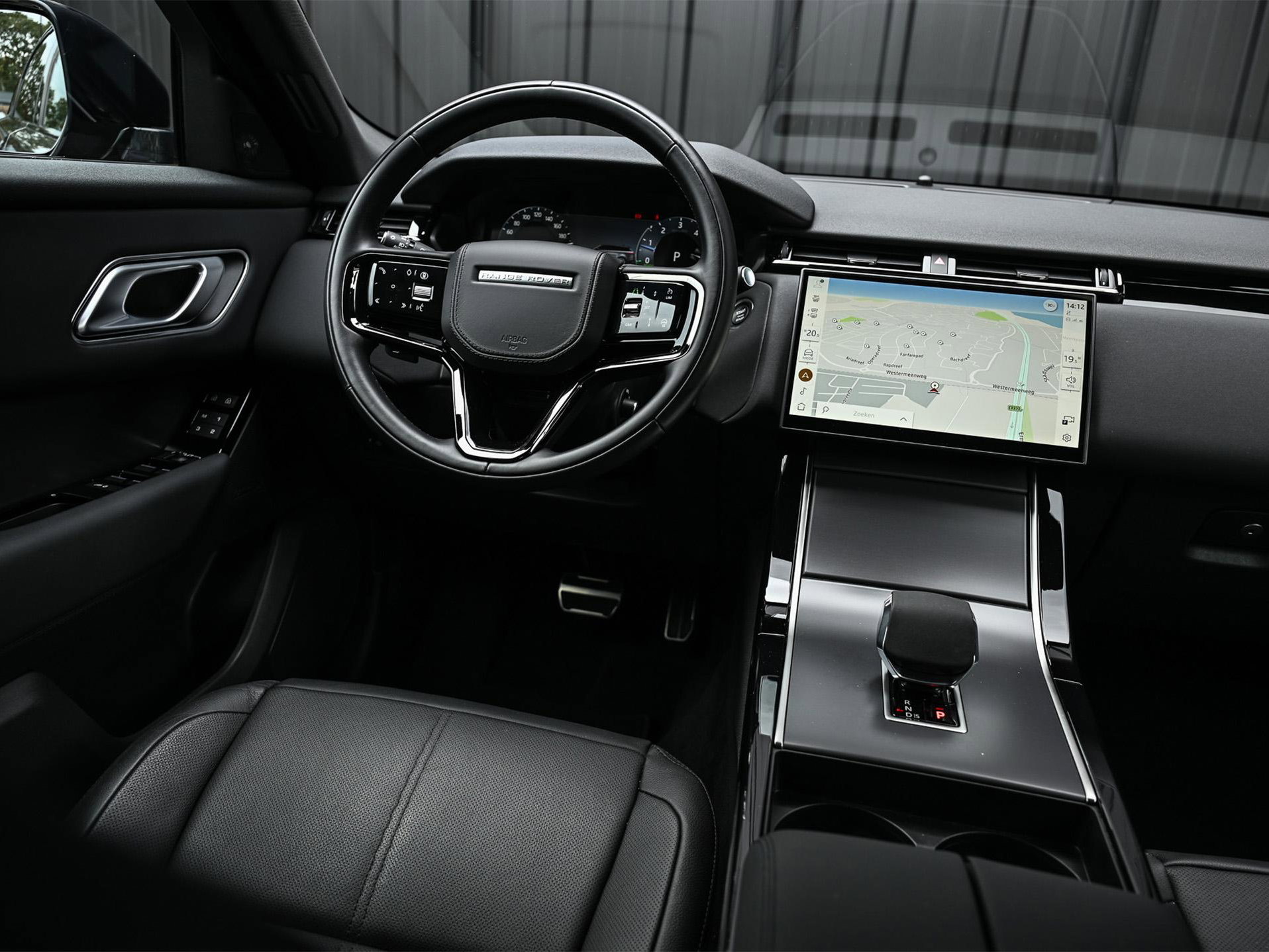 Land Rover Range Rover Velar - 11