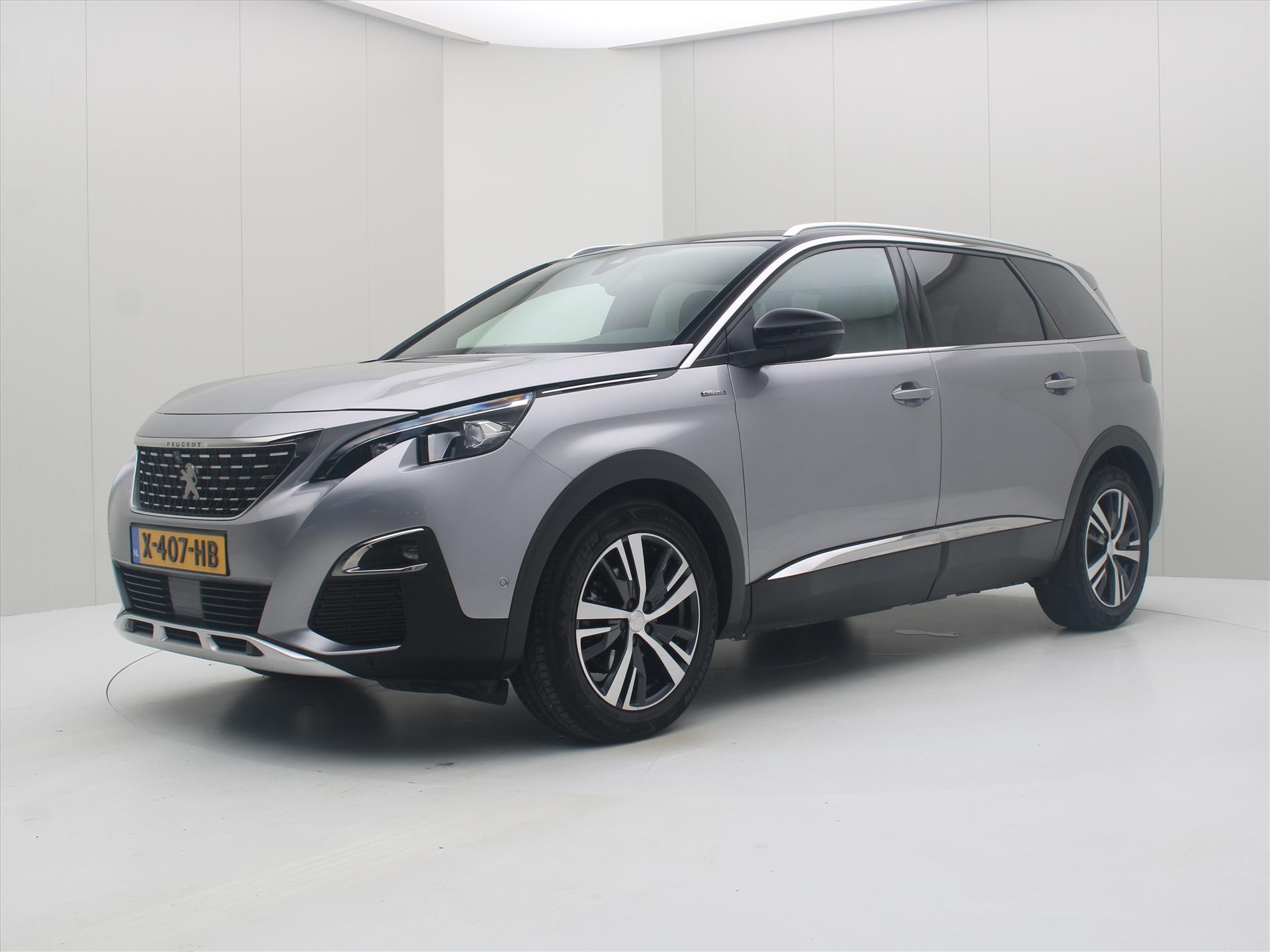Peugeot 5008 Jan Bogert