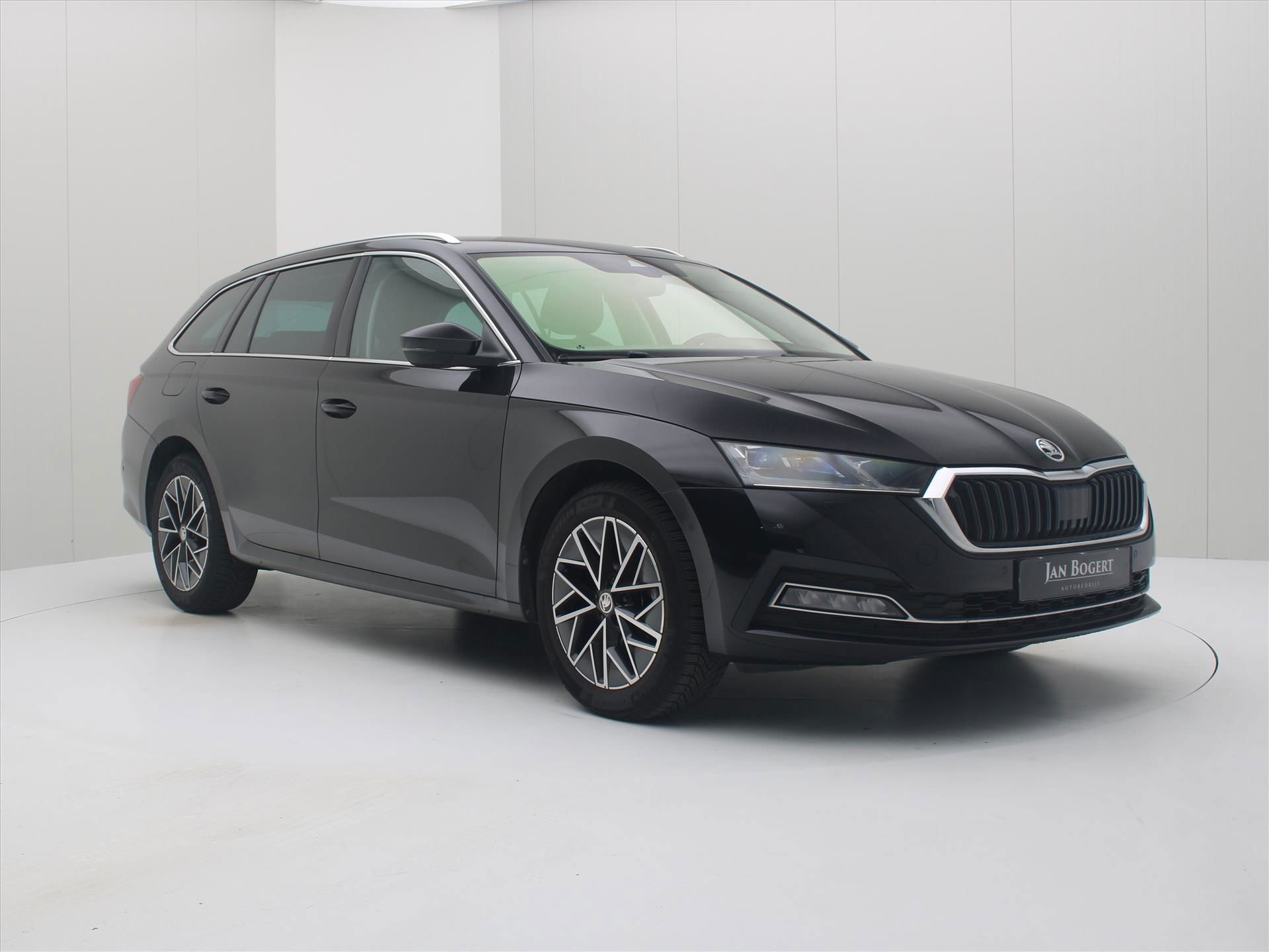 Škoda Octavia Jan Bogert