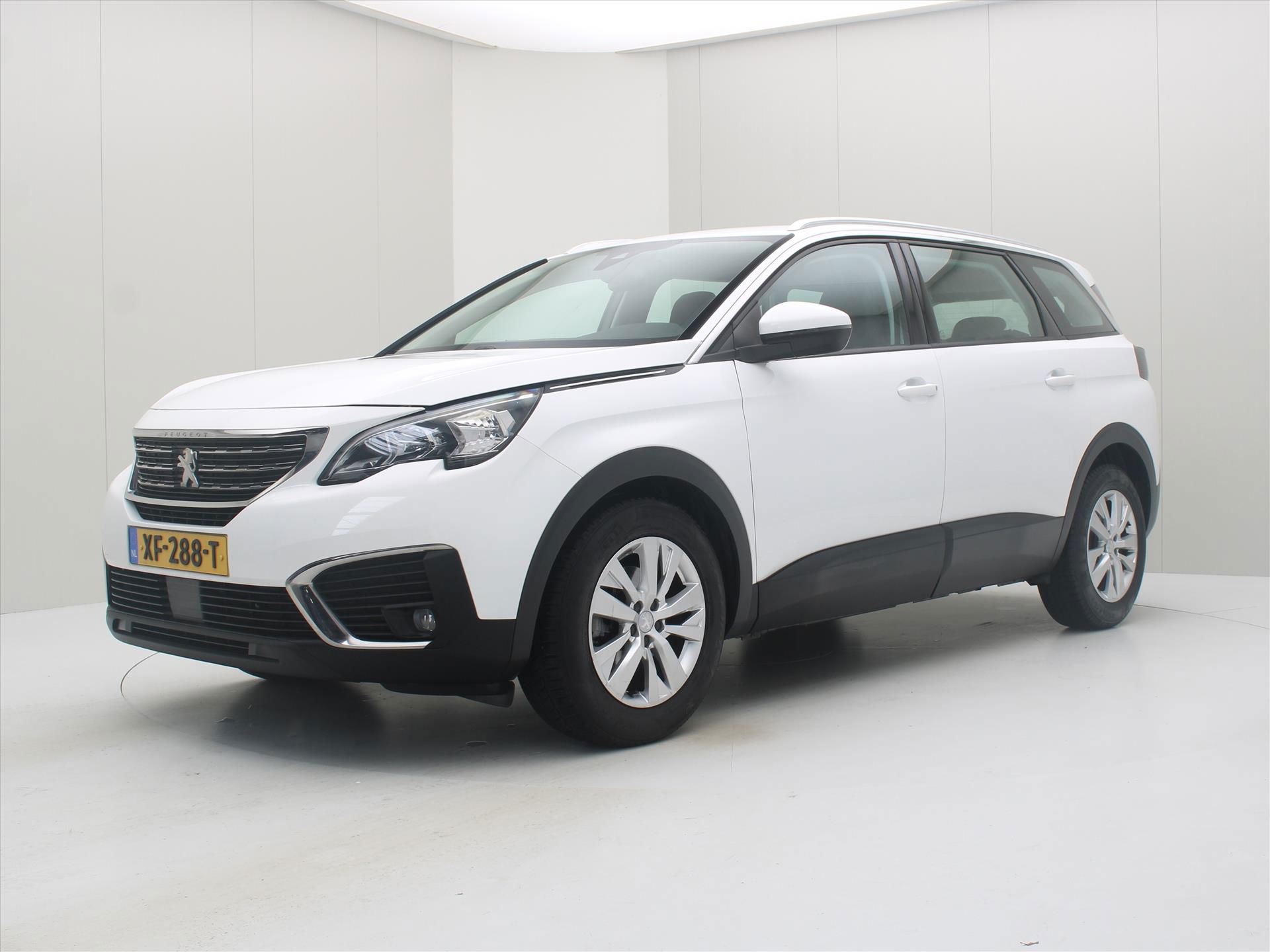 Peugeot 5008 Jan Bogert