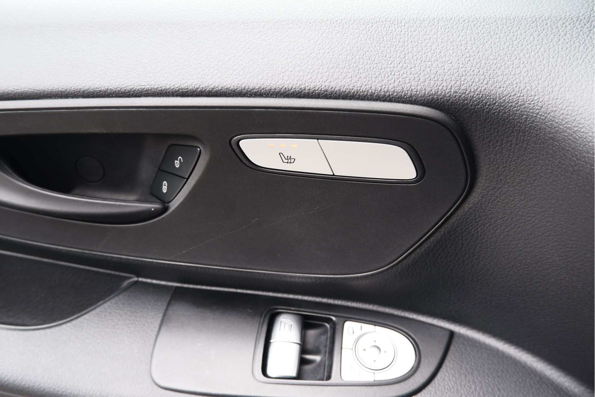 Auto afbeelding: 16